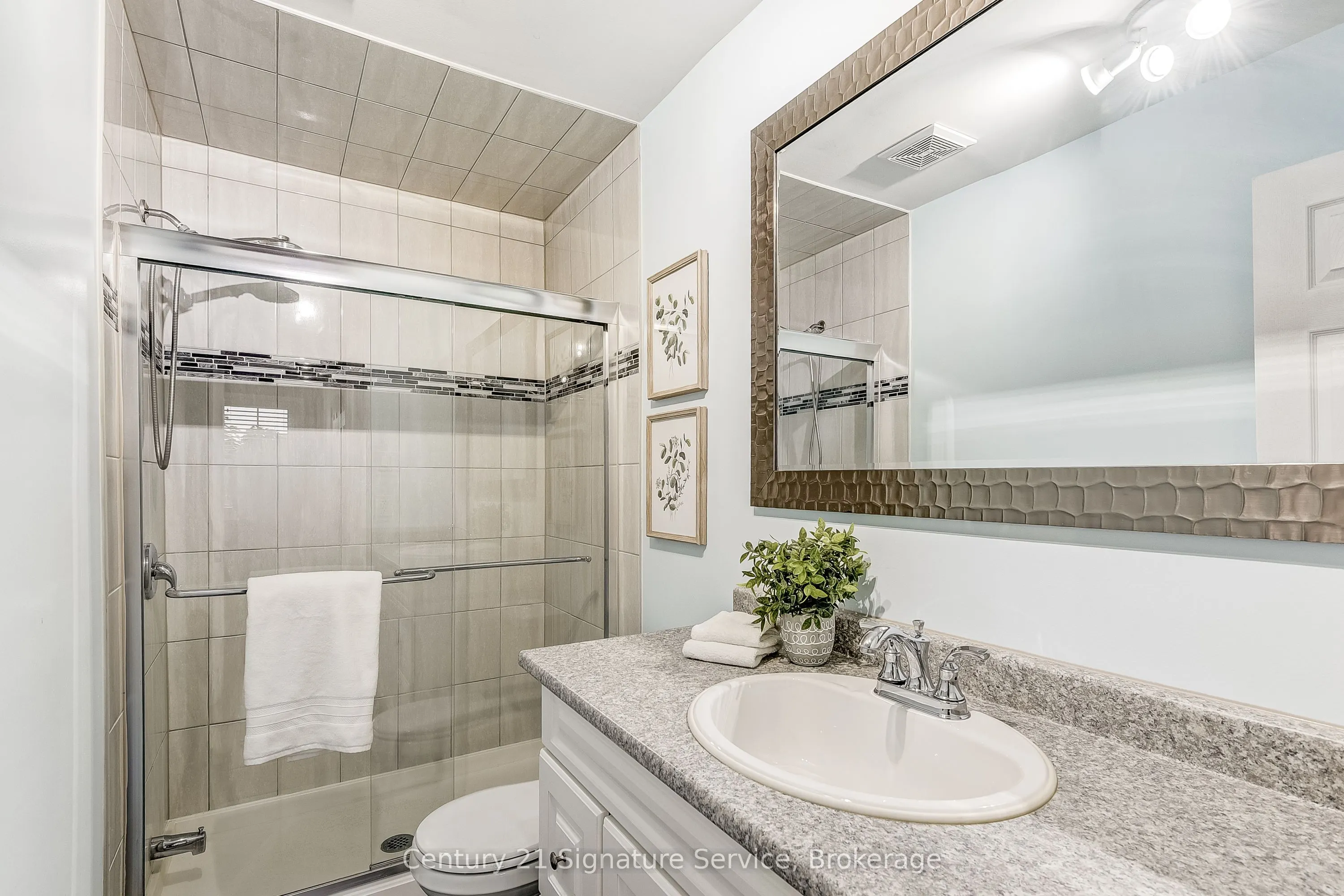 1951 Rathburn Road E, #12