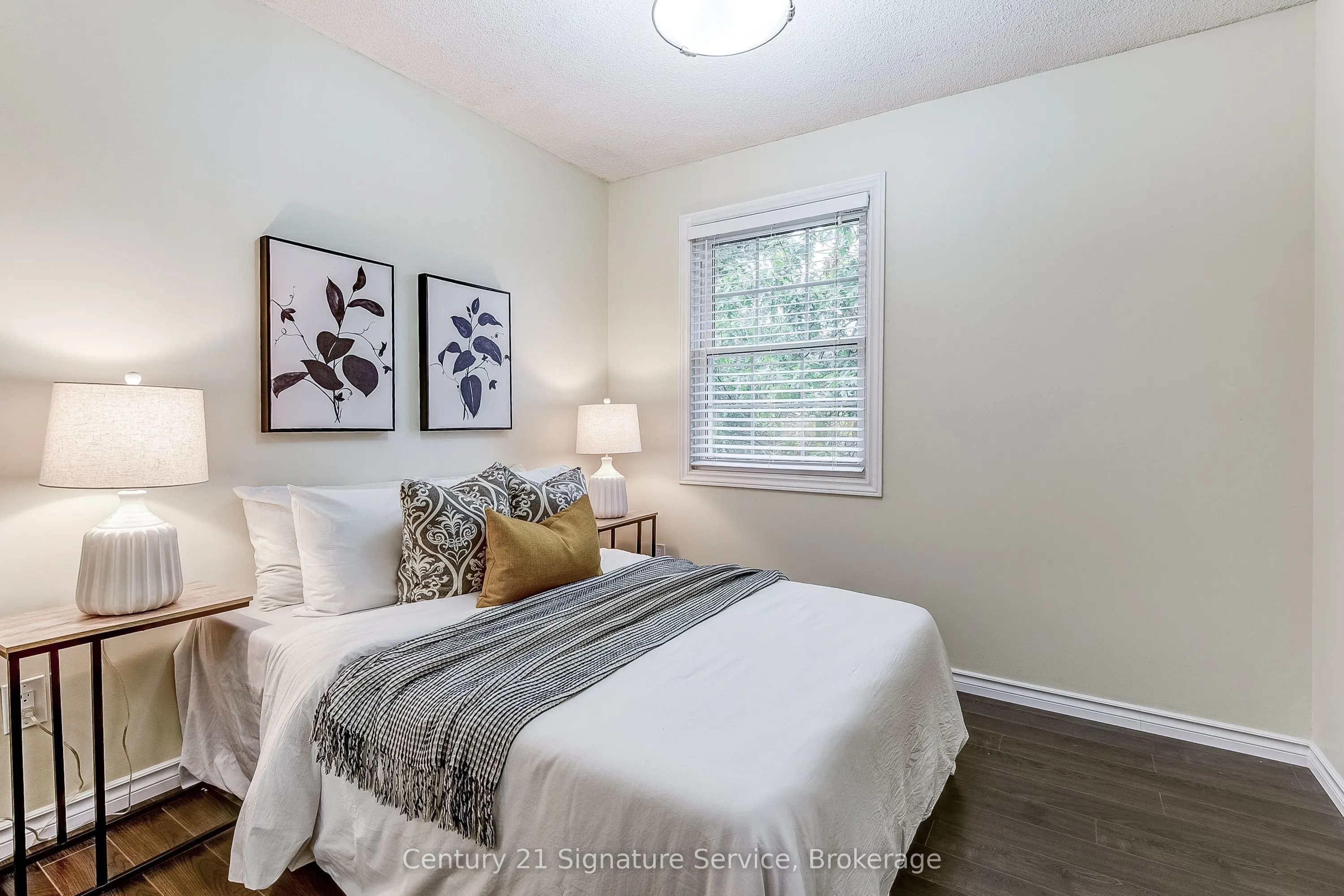 1951 Rathburn Road E, #12
