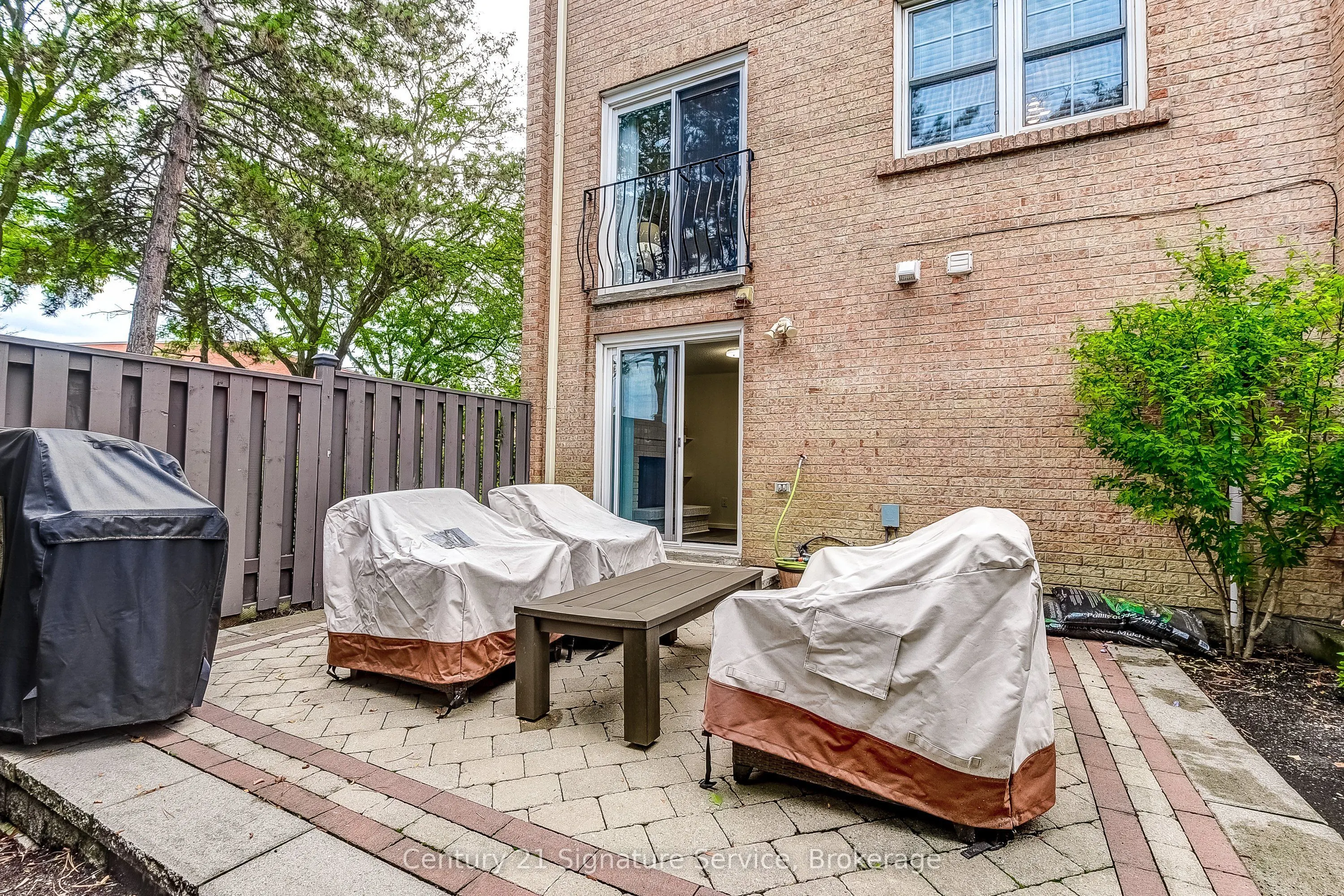 1951 Rathburn Road E, #12