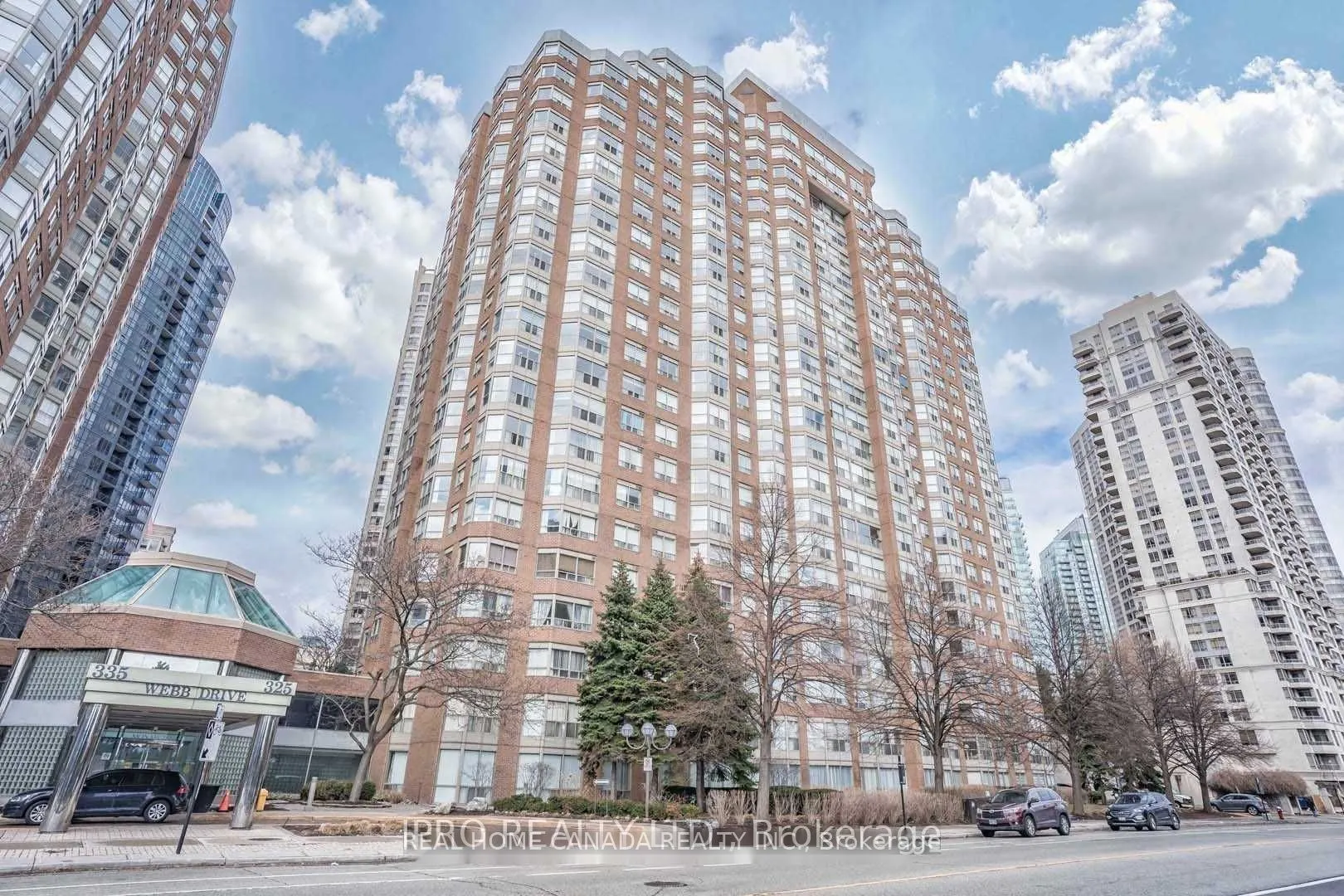325 Webb Drive, #602