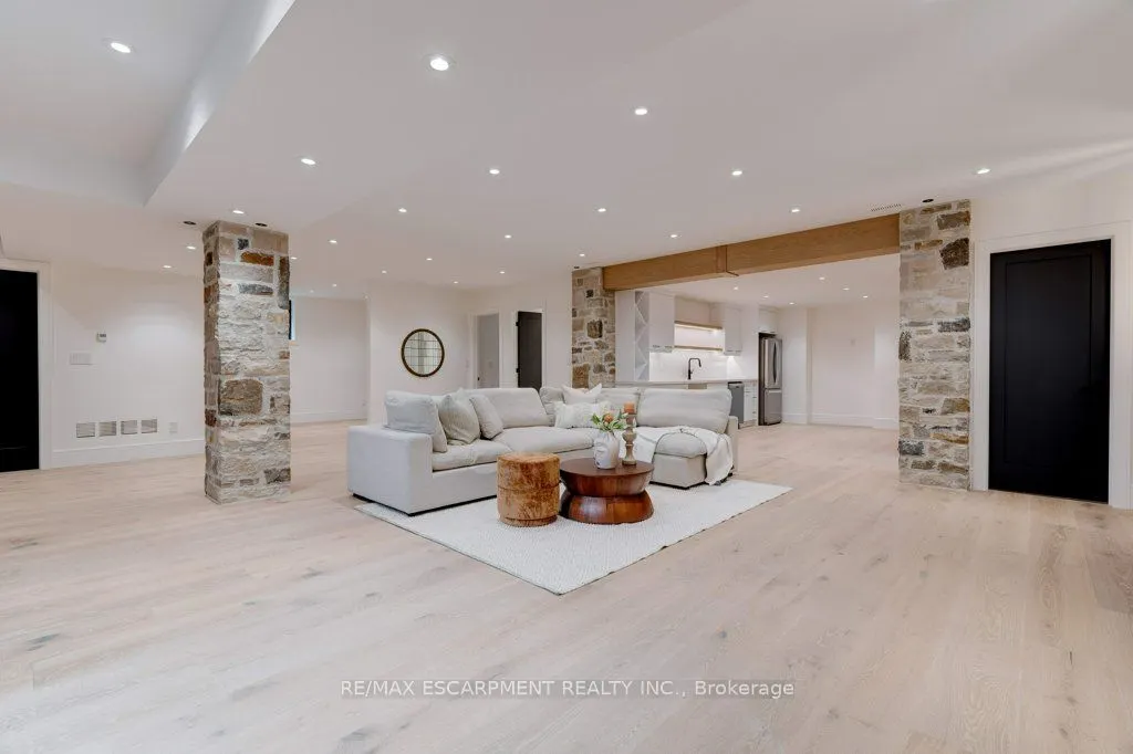2209 Courtland Drive
