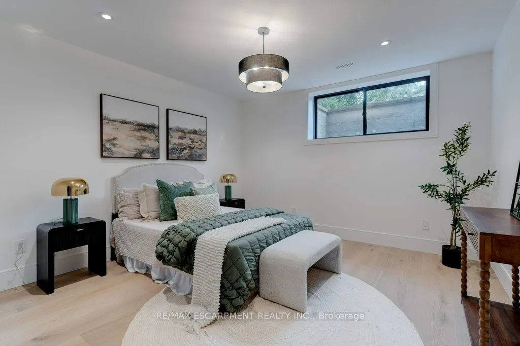 2209 Courtland Drive