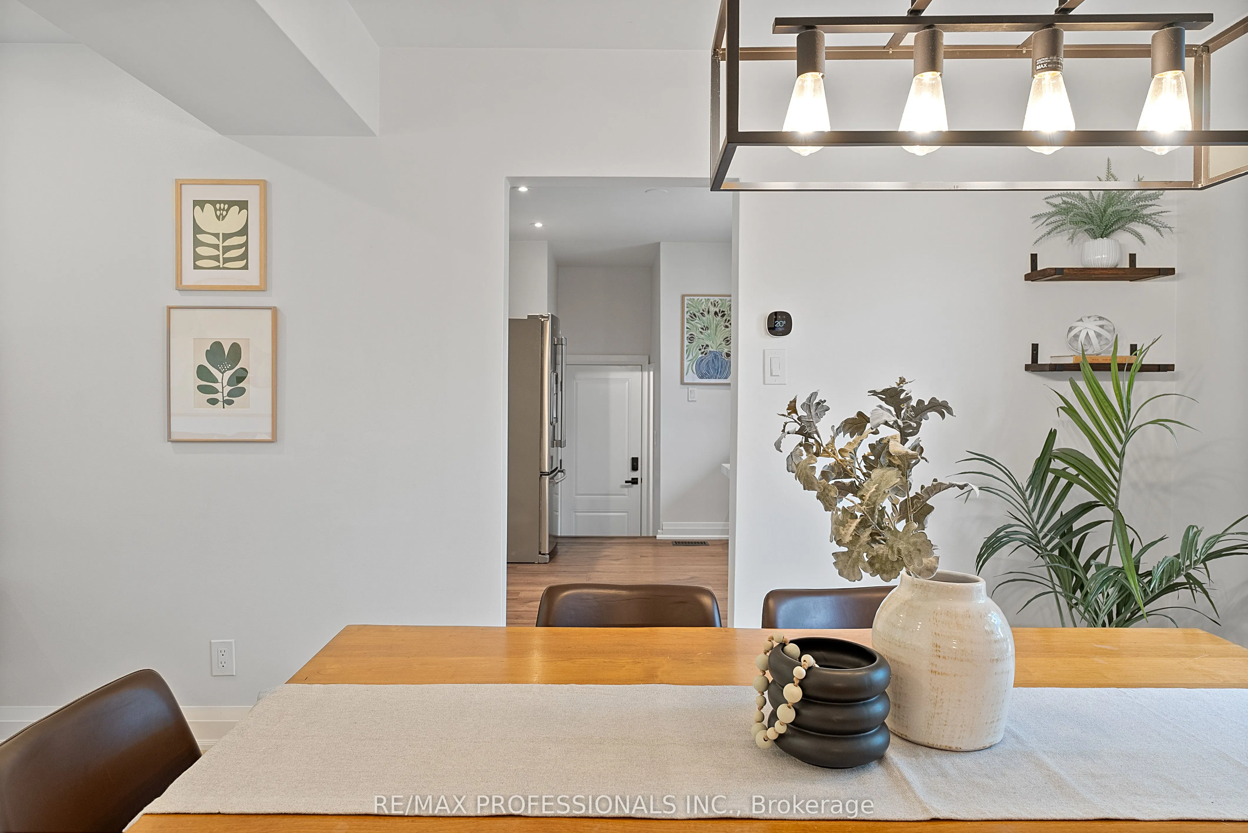 18 Lavington Drive