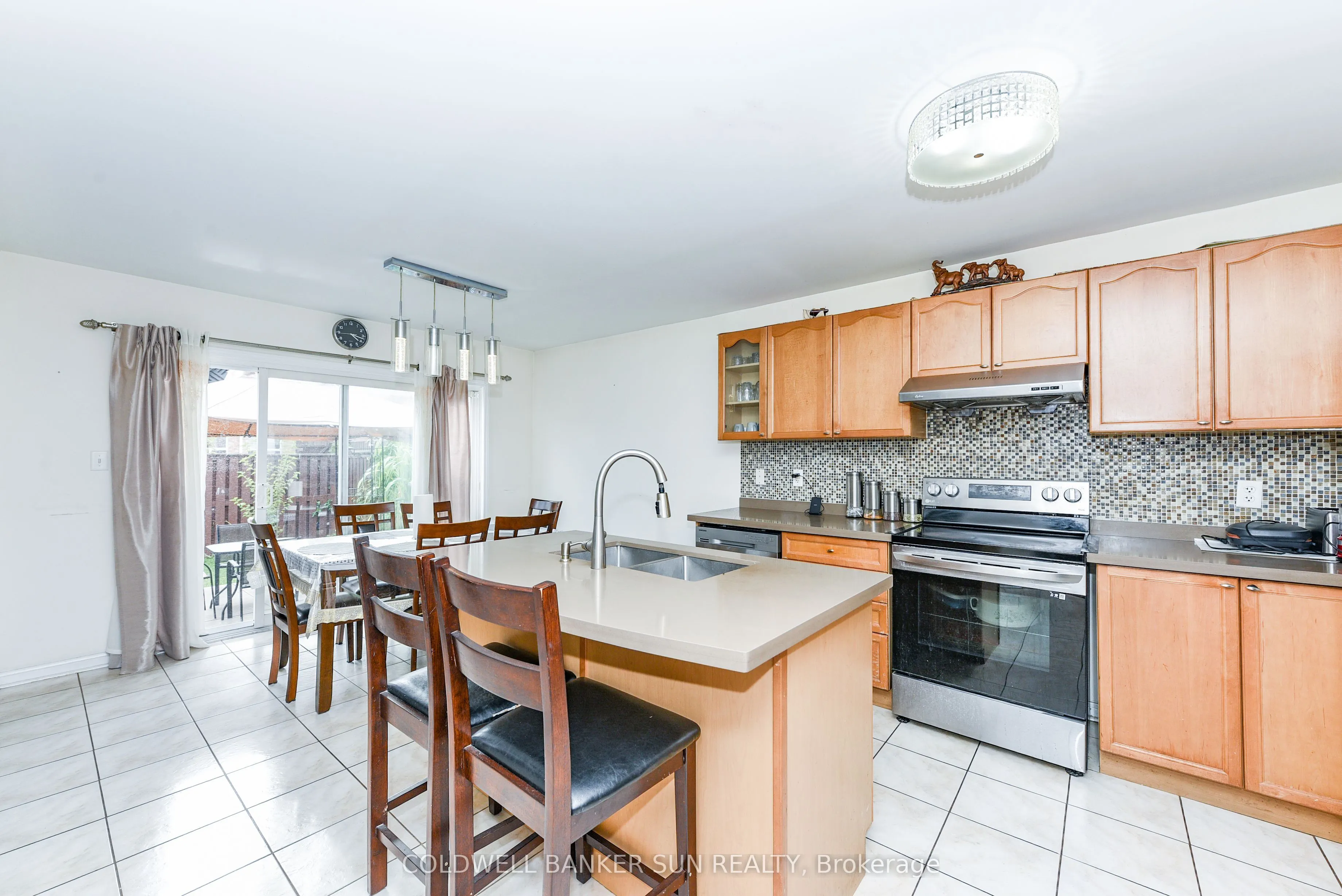 34 Benmore Crescent