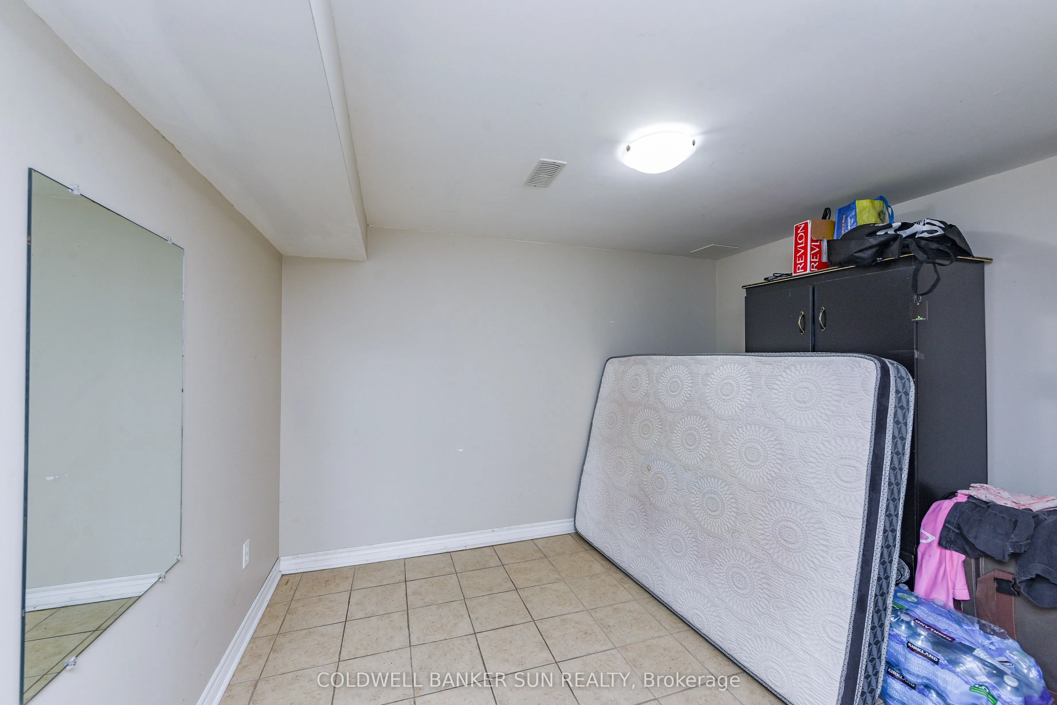 34 Benmore Crescent