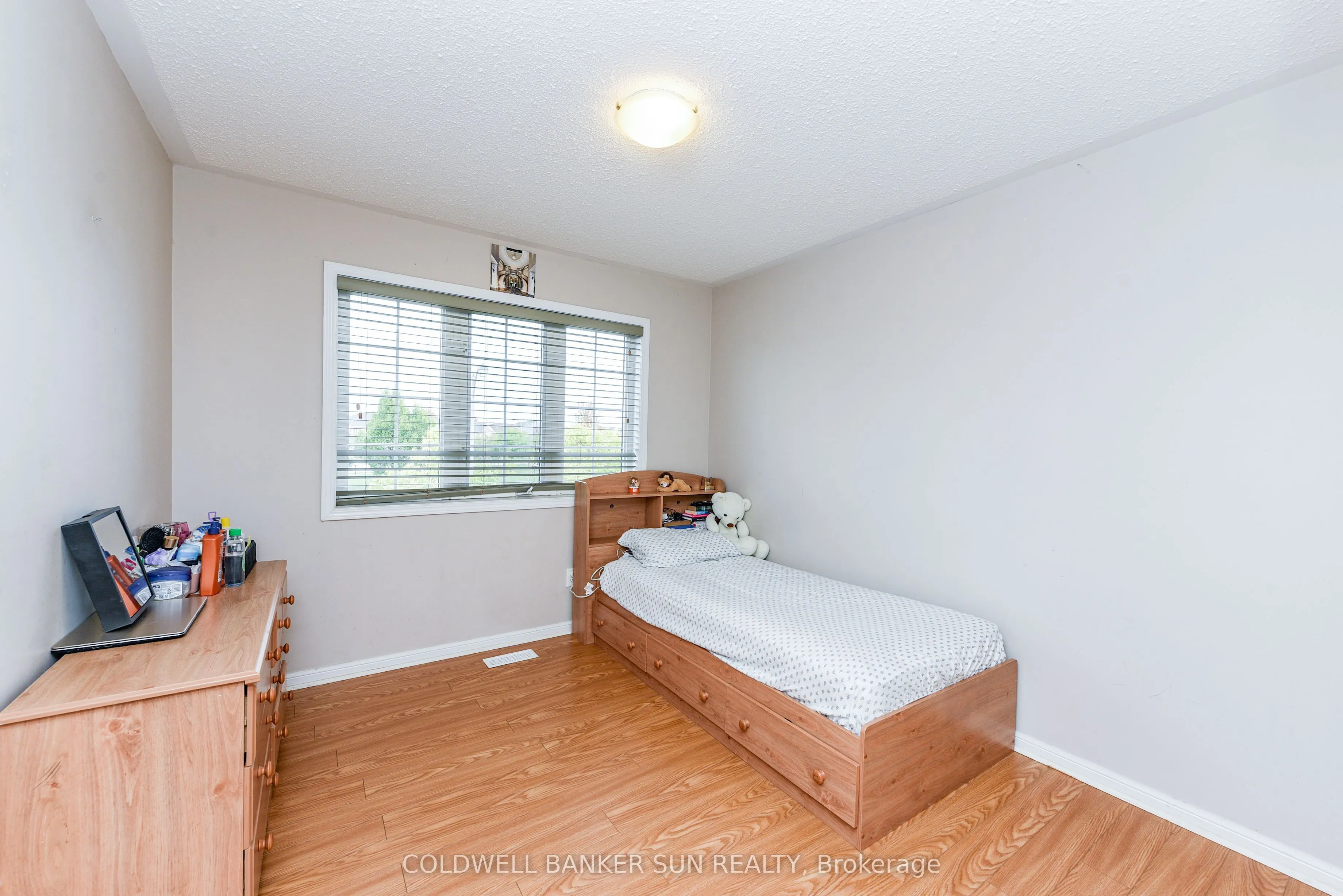 34 Benmore Crescent