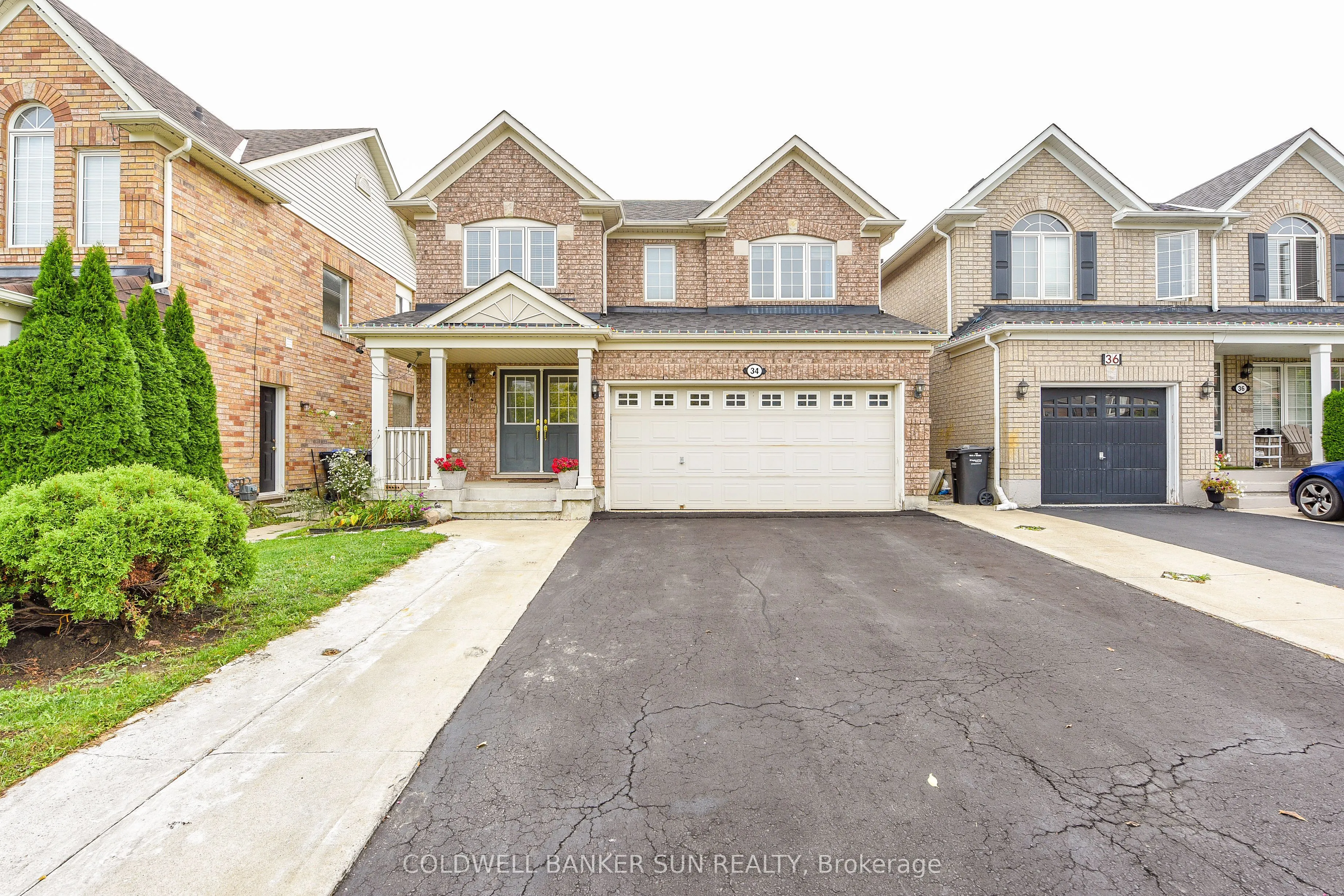 34 Benmore Crescent