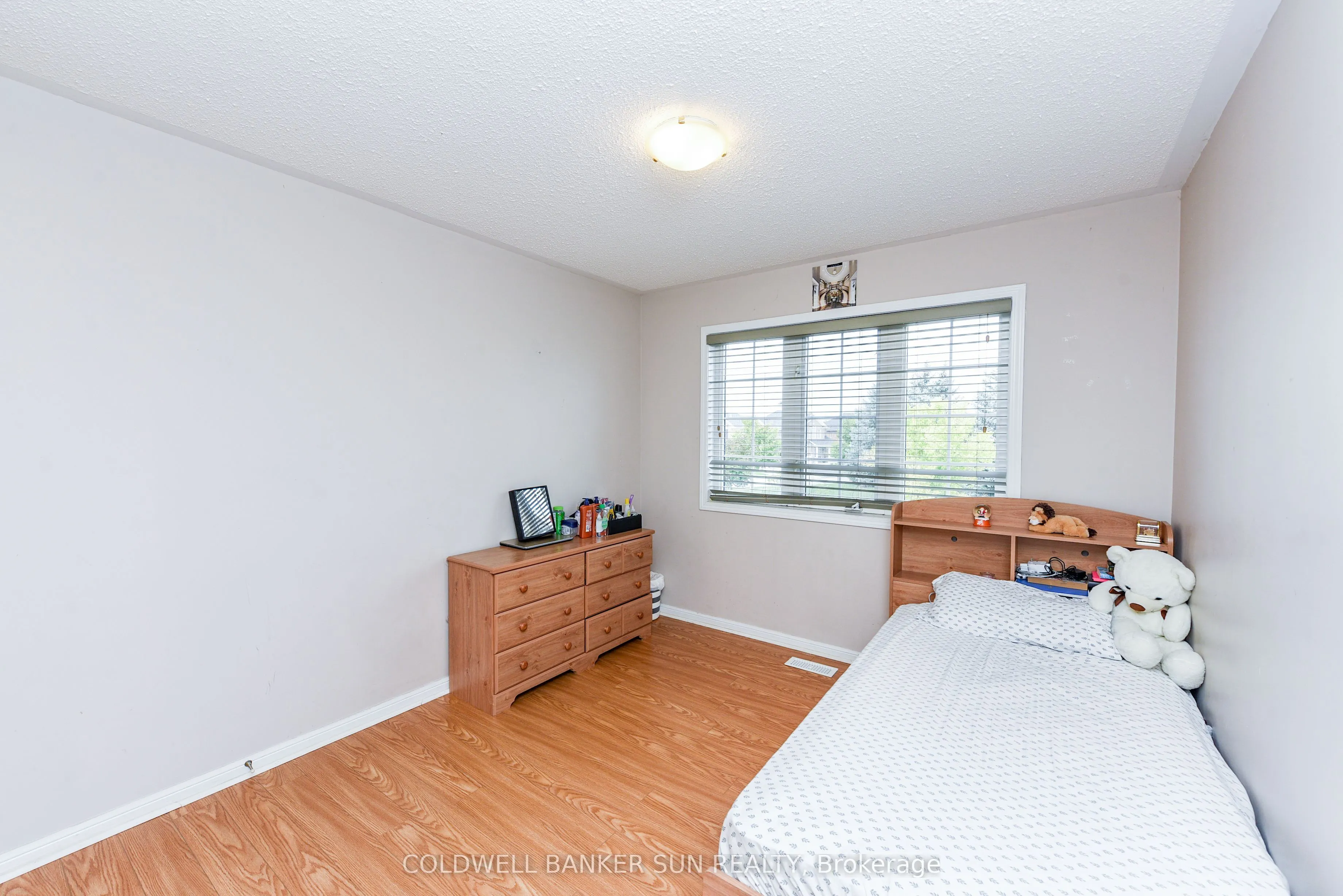 34 Benmore Crescent