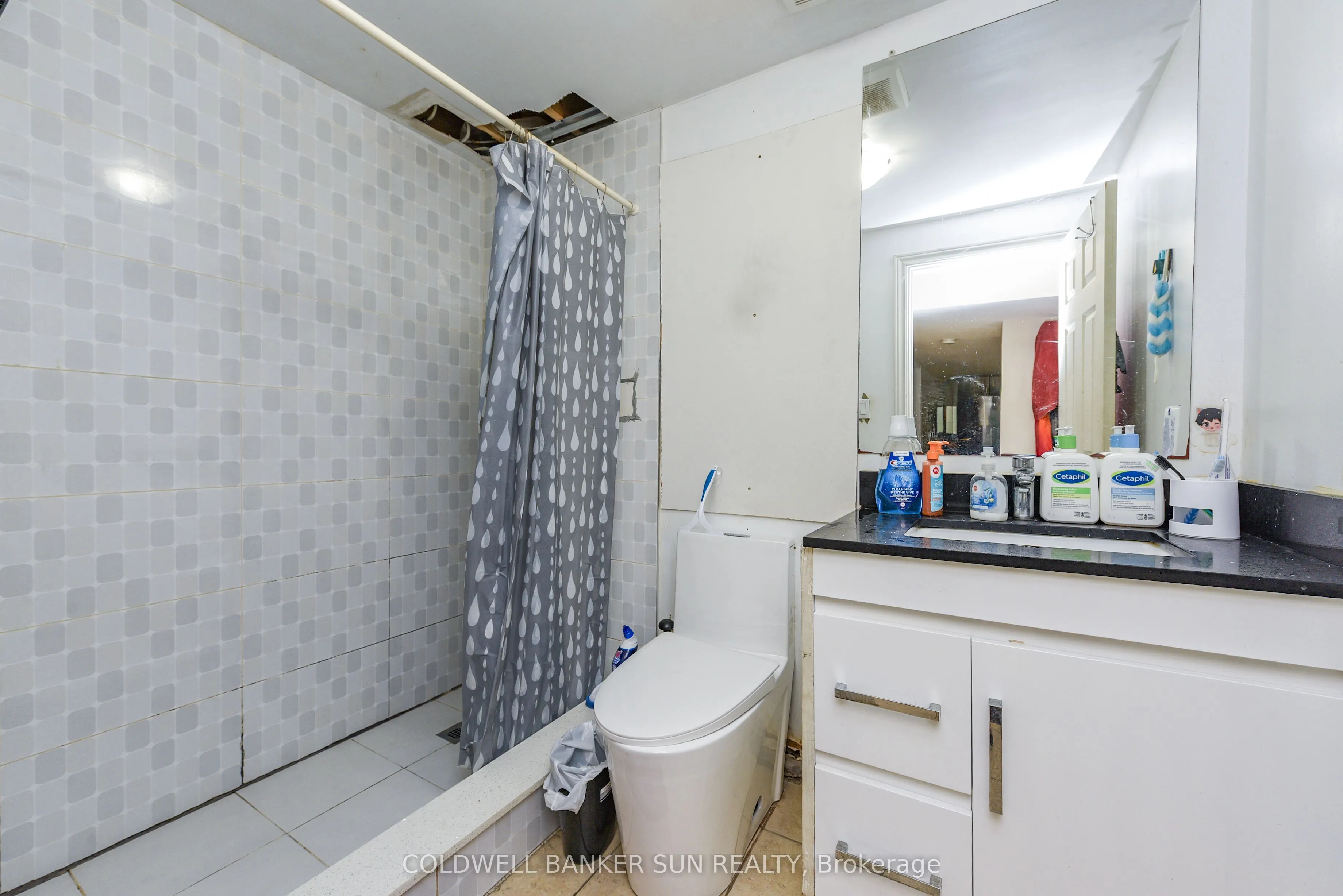 34 Benmore Crescent