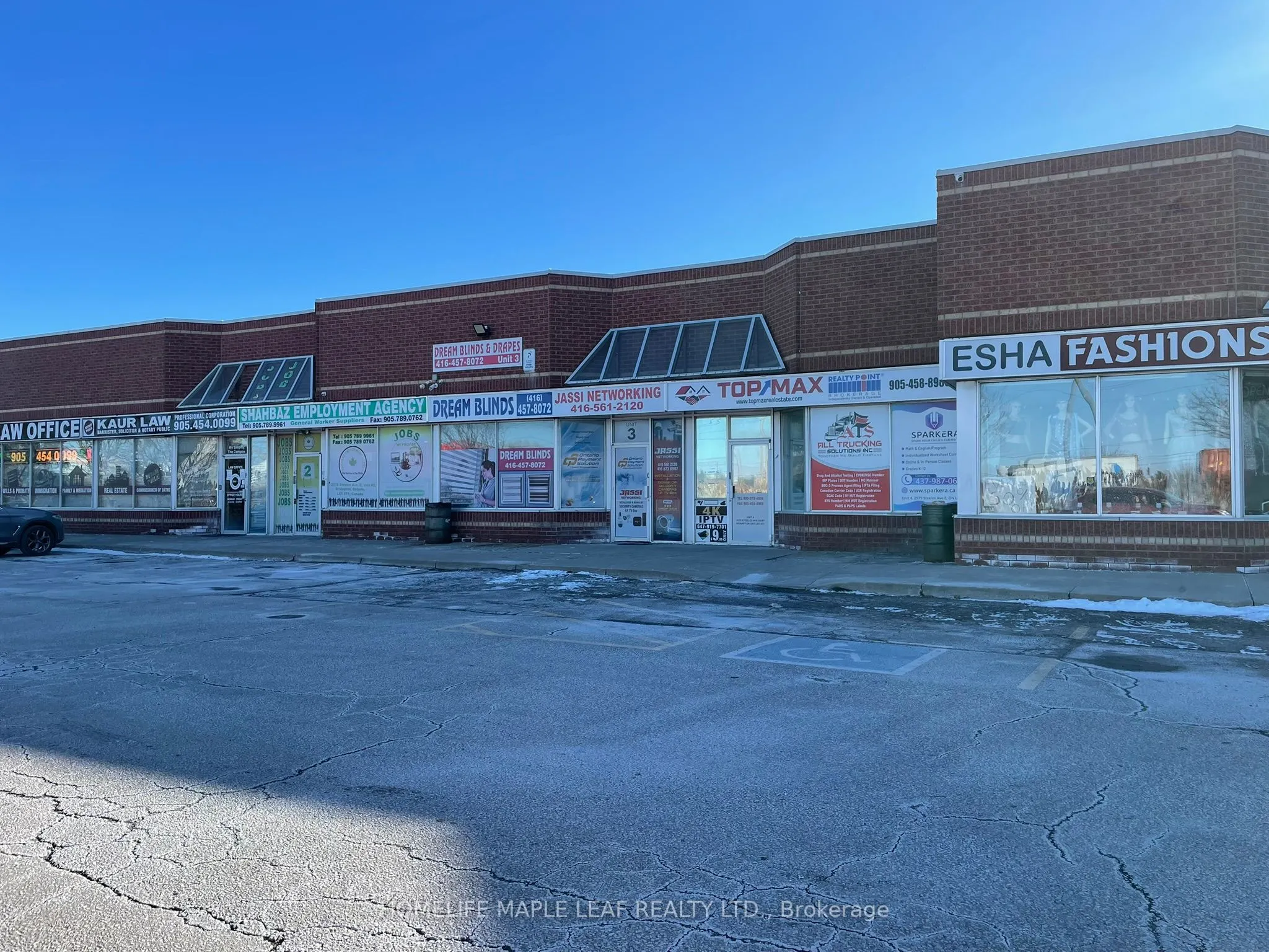 2575 Steeles Avenue E, #4