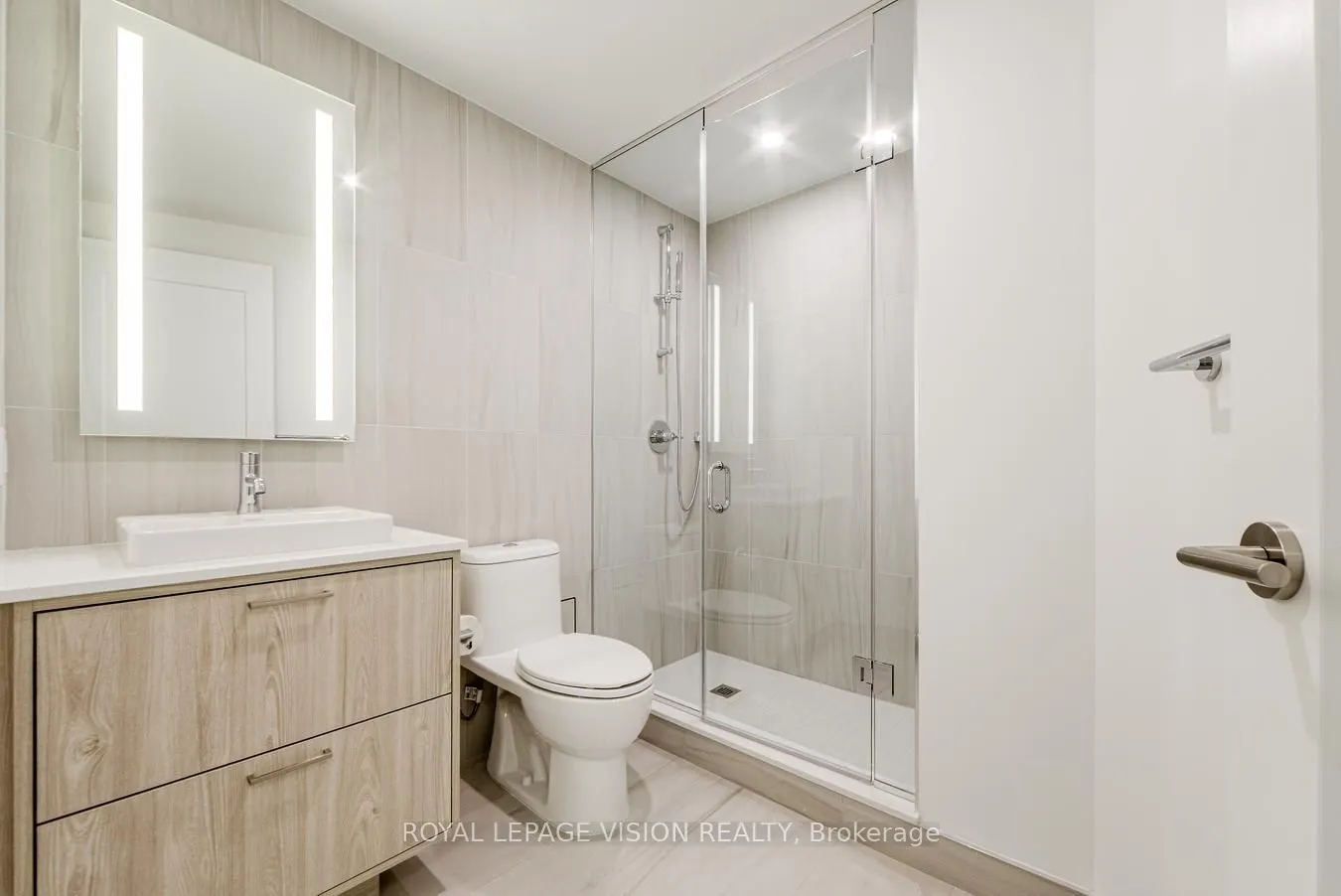 259 The Kingsway, #230