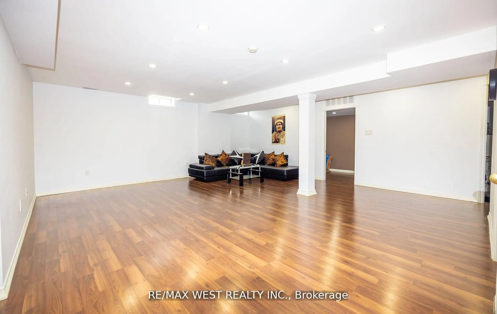 56 Meadow Oak Place