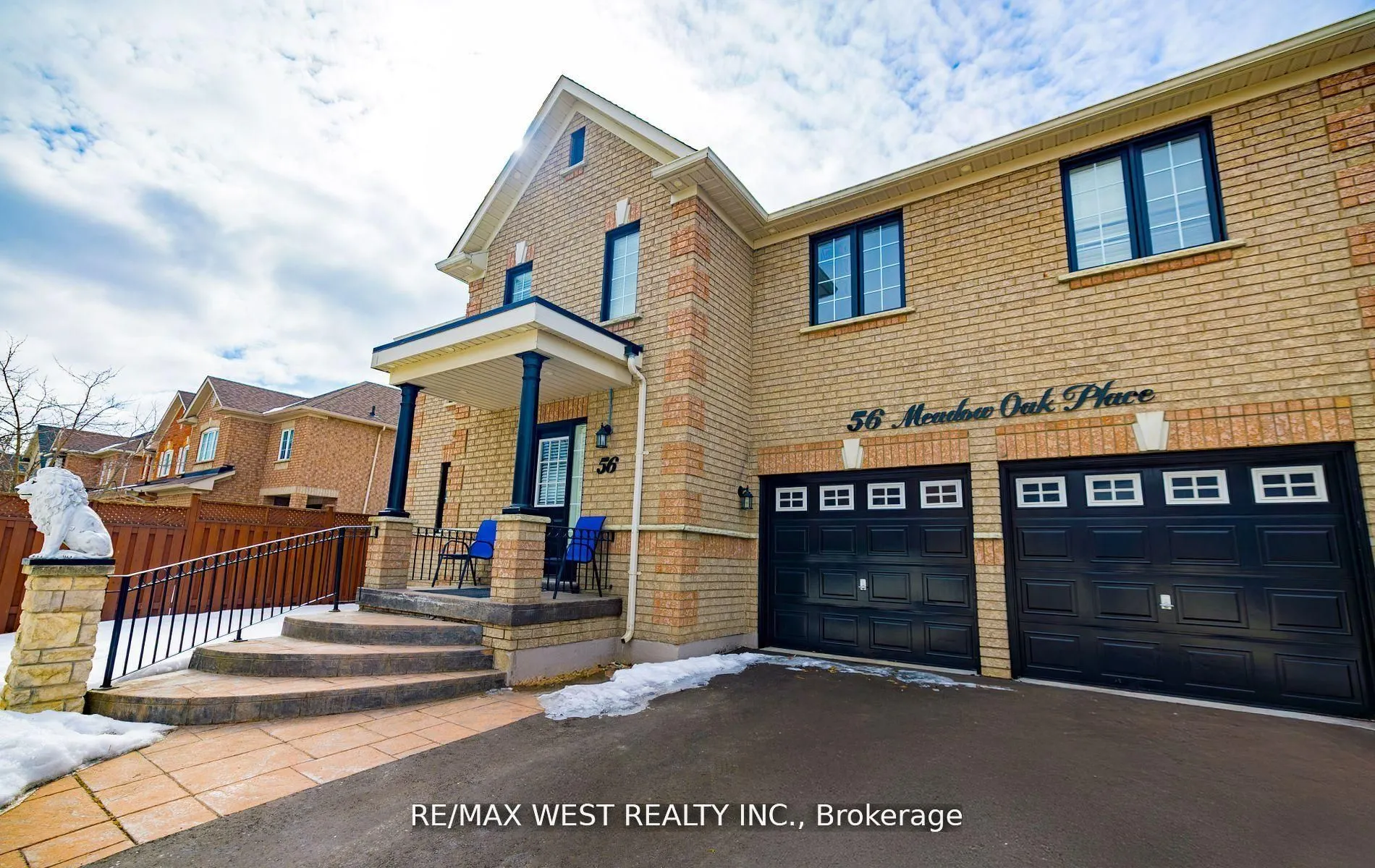 56 Meadow Oak Place