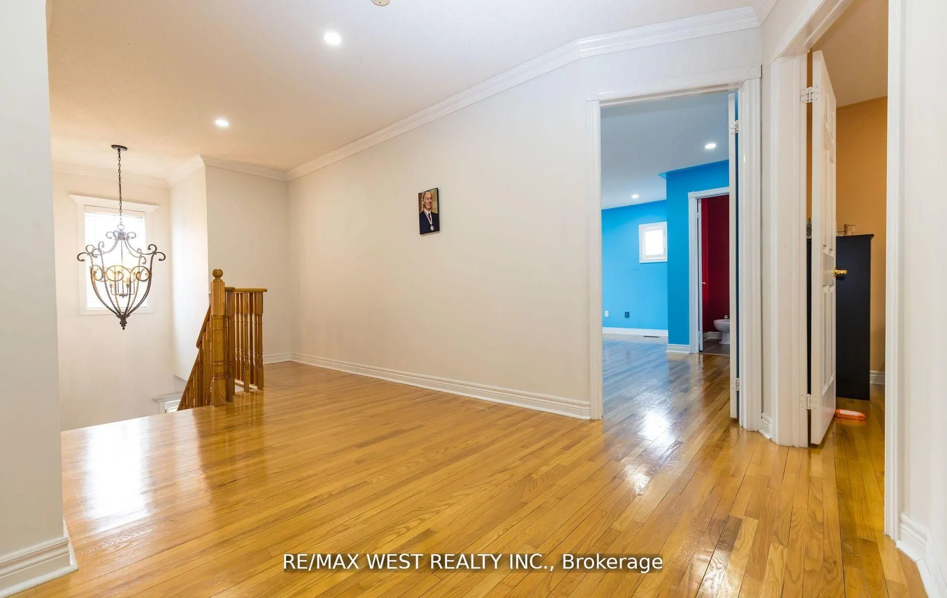 56 Meadow Oak Place