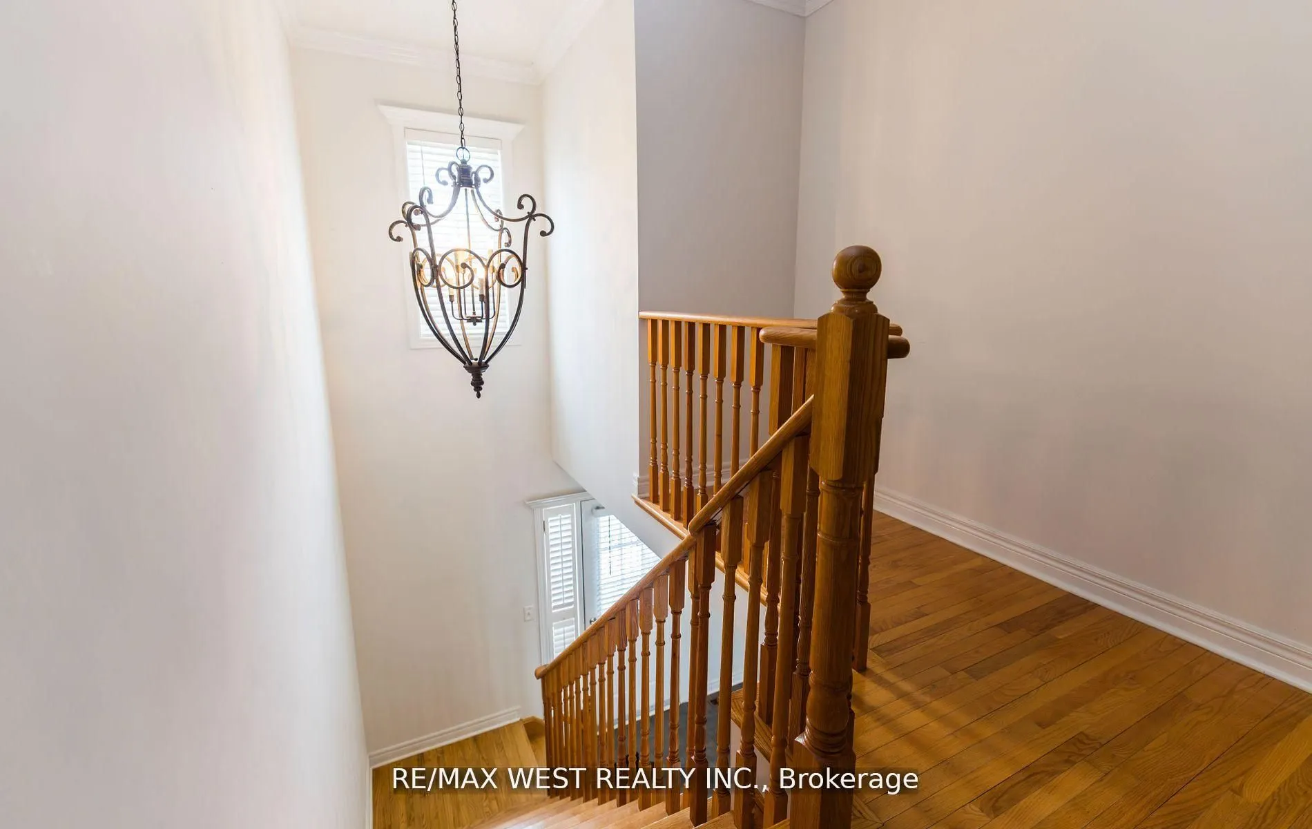 56 Meadow Oak Place