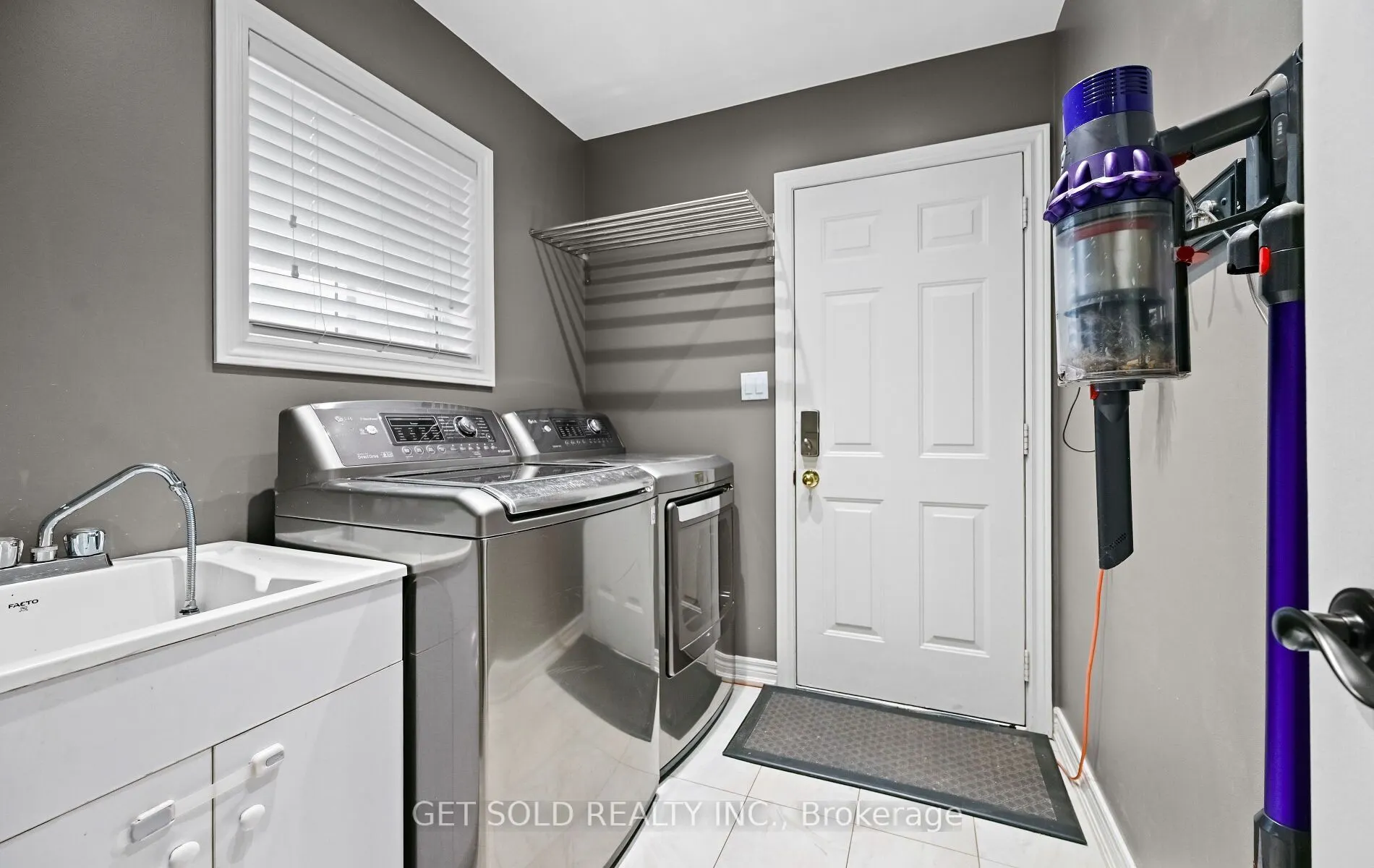 47 Trailview Lane