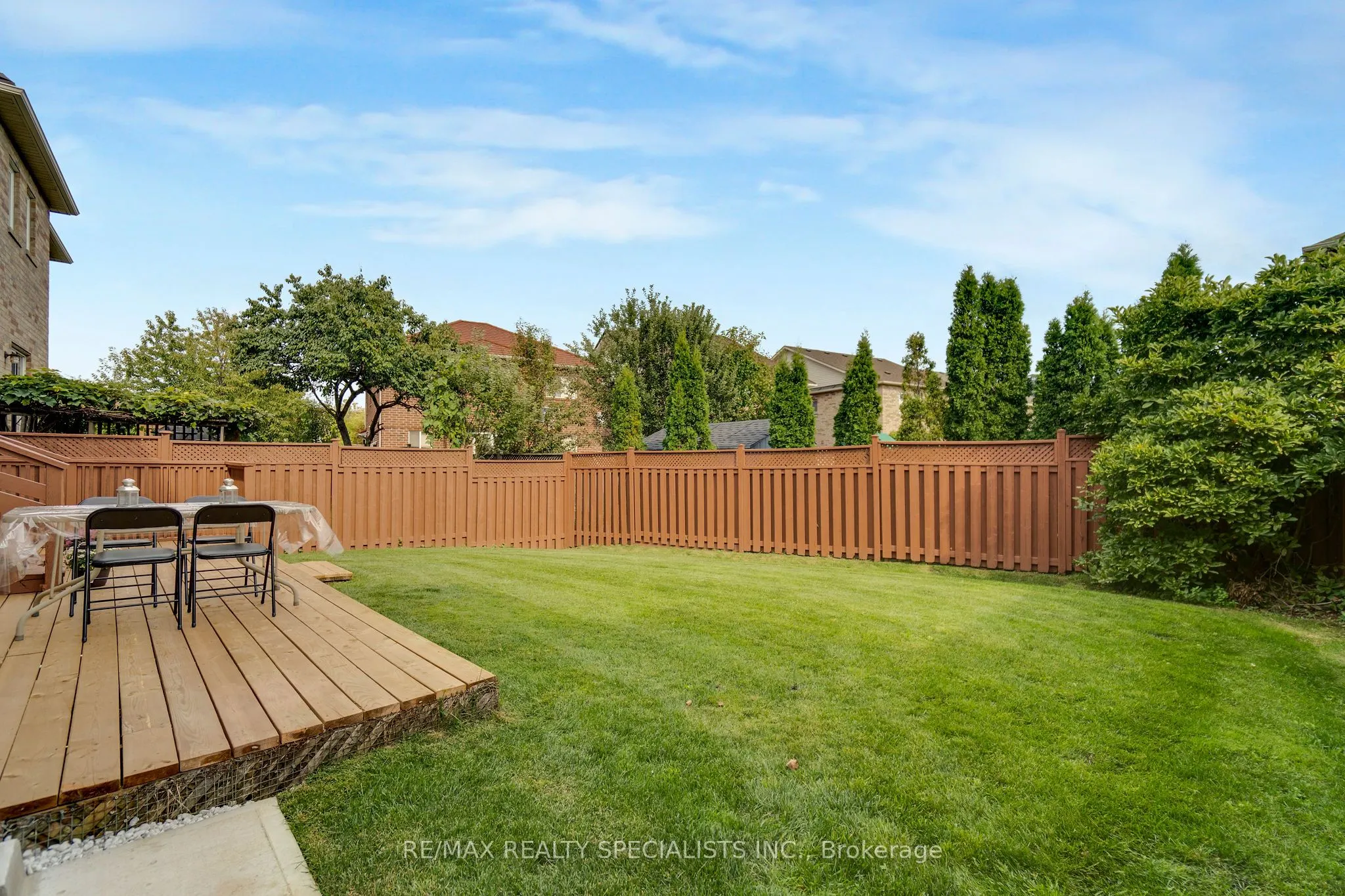 794 White Clover Way