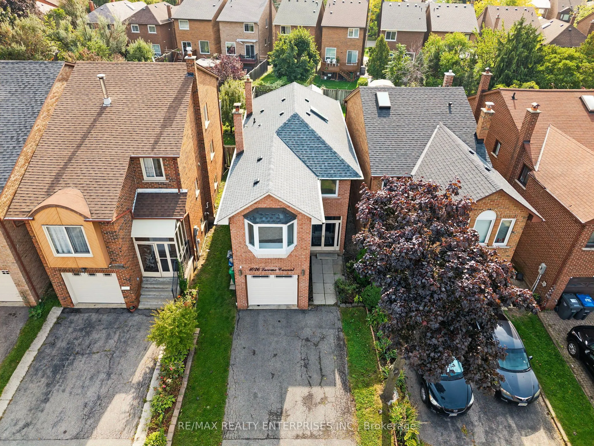 1026 Lucerne Crescent