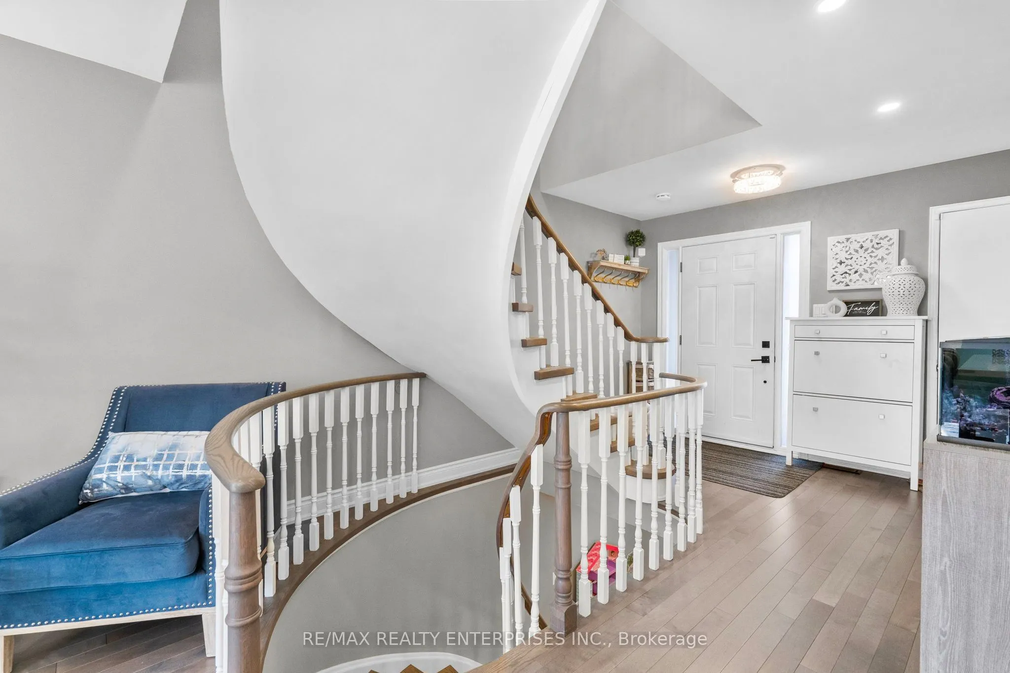 1026 Lucerne Crescent