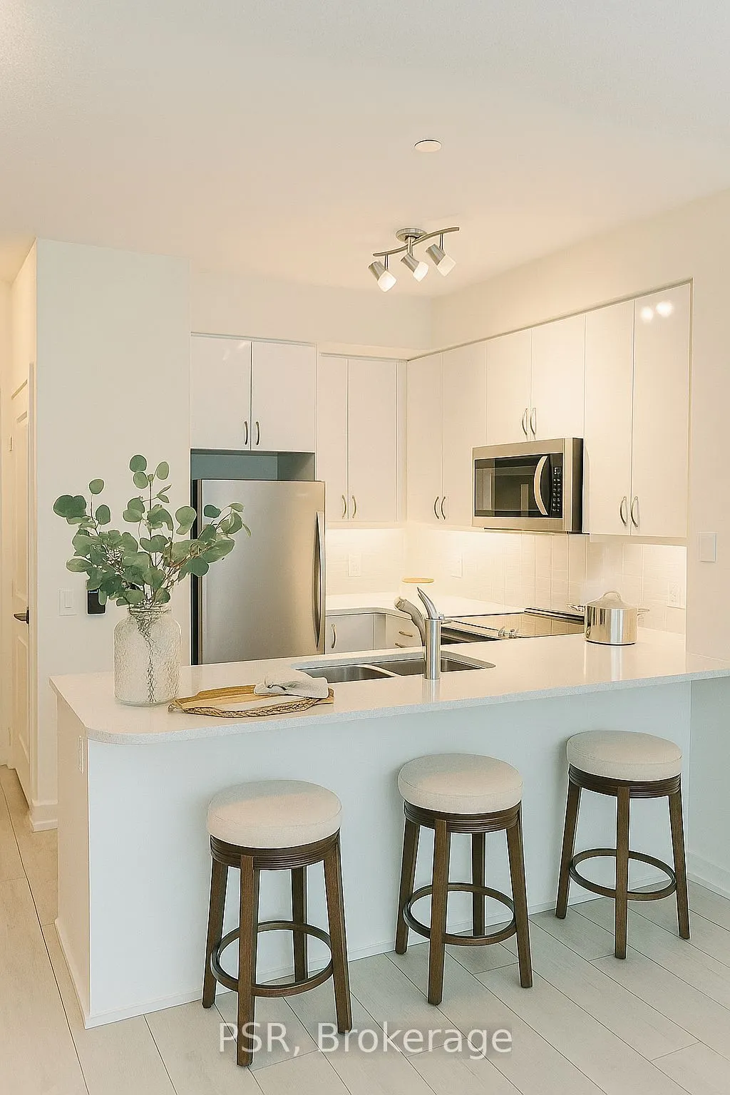 38 Annie Craig Drive, #407