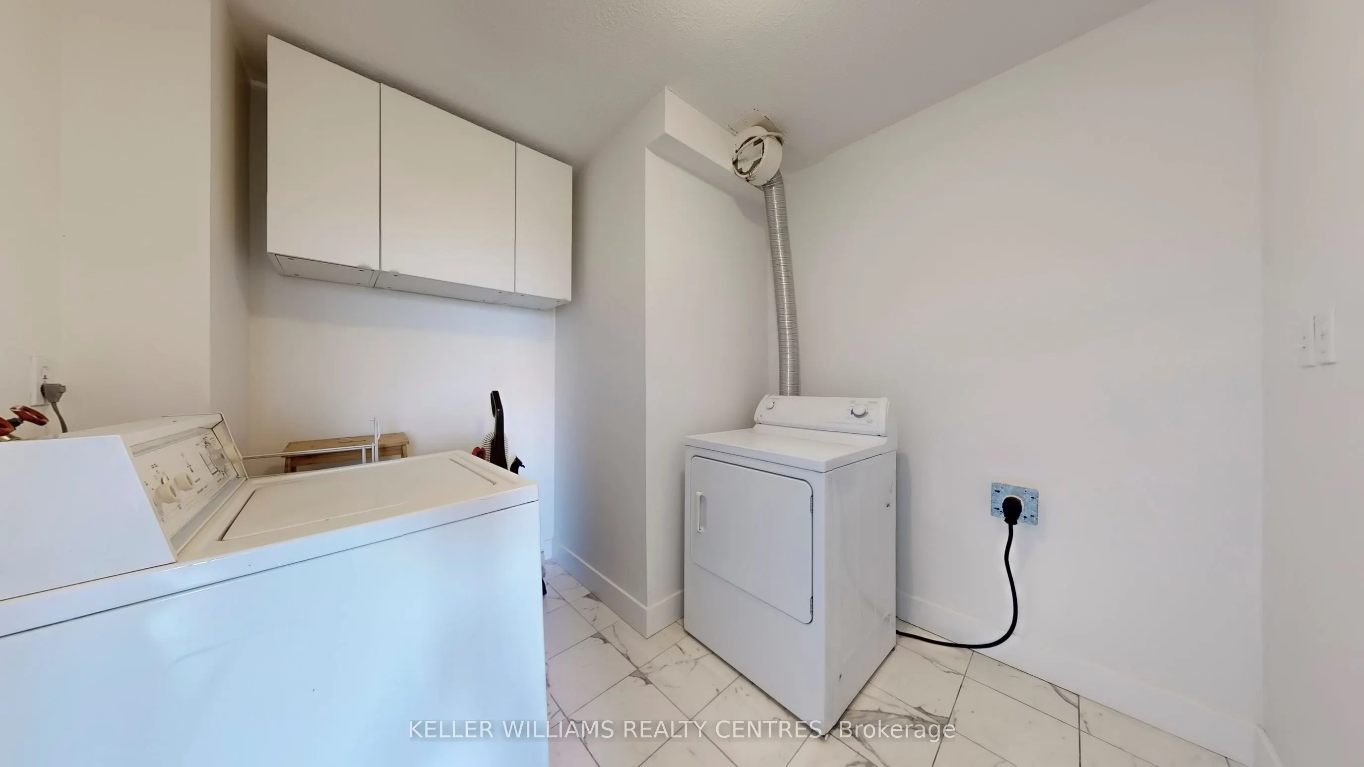 345 Driftwood Avenue, #1107