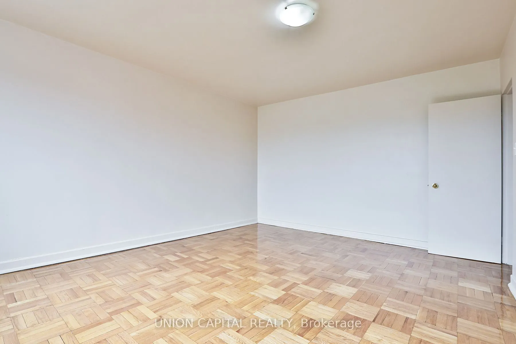 1969 EGLINTON AVE W Avenue, #310