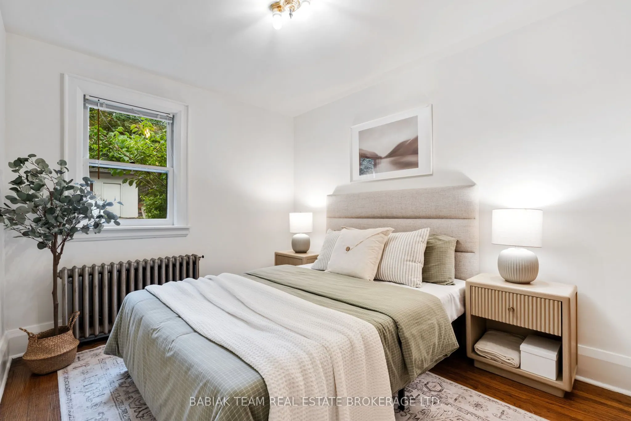 8 Grenadier Ravine Drive
