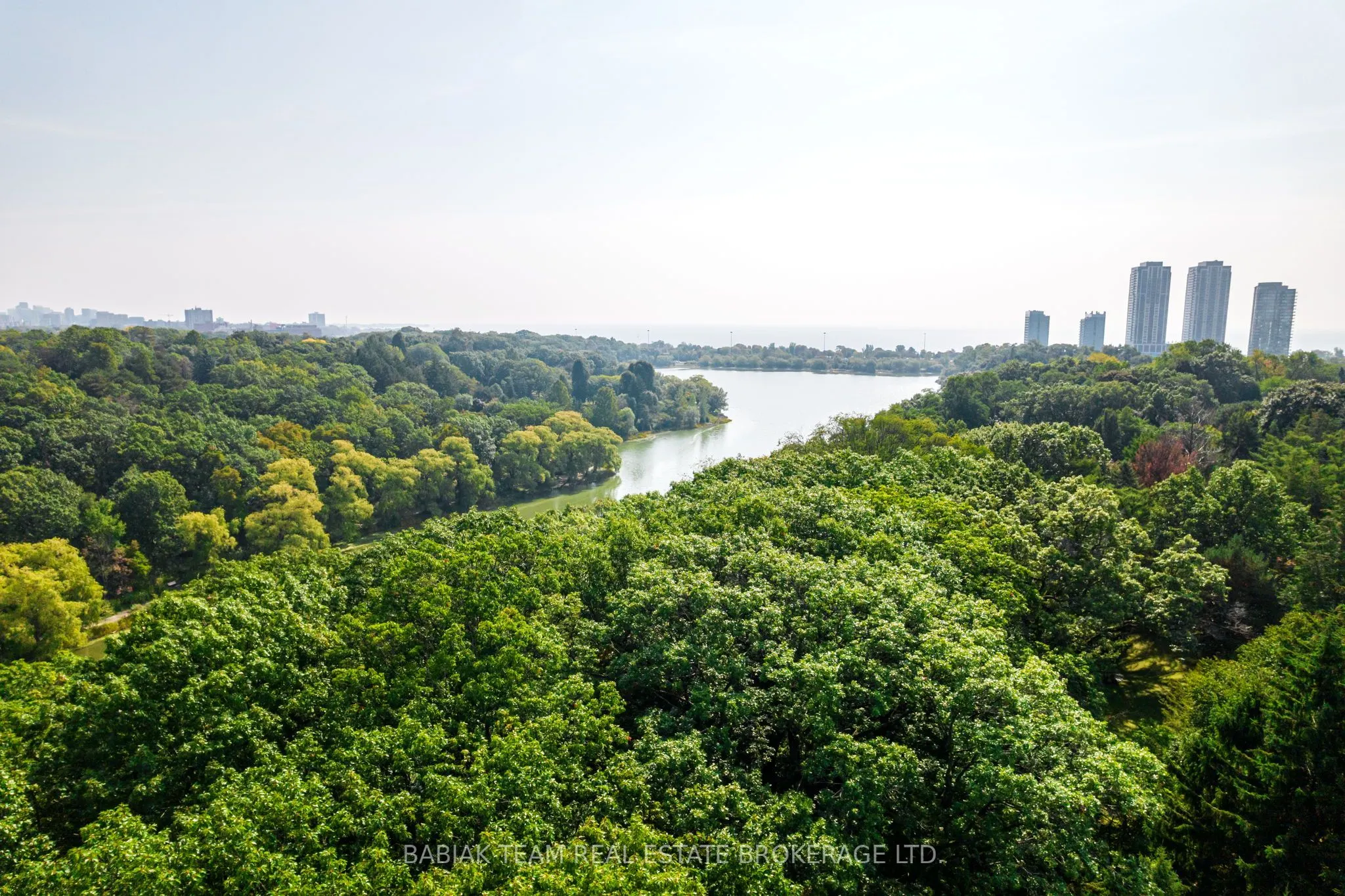 8 Grenadier Ravine Drive