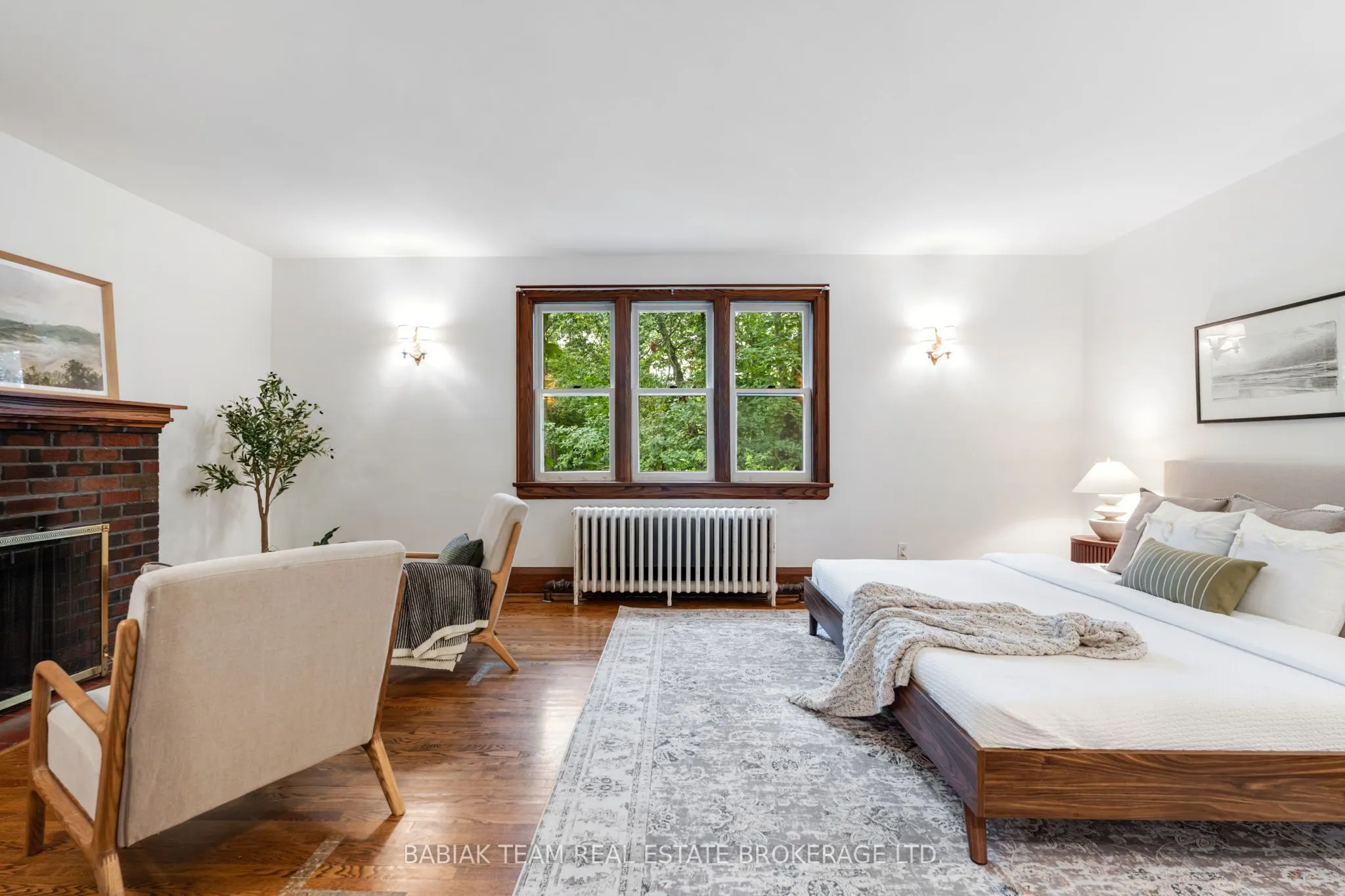 8 Grenadier Ravine Drive