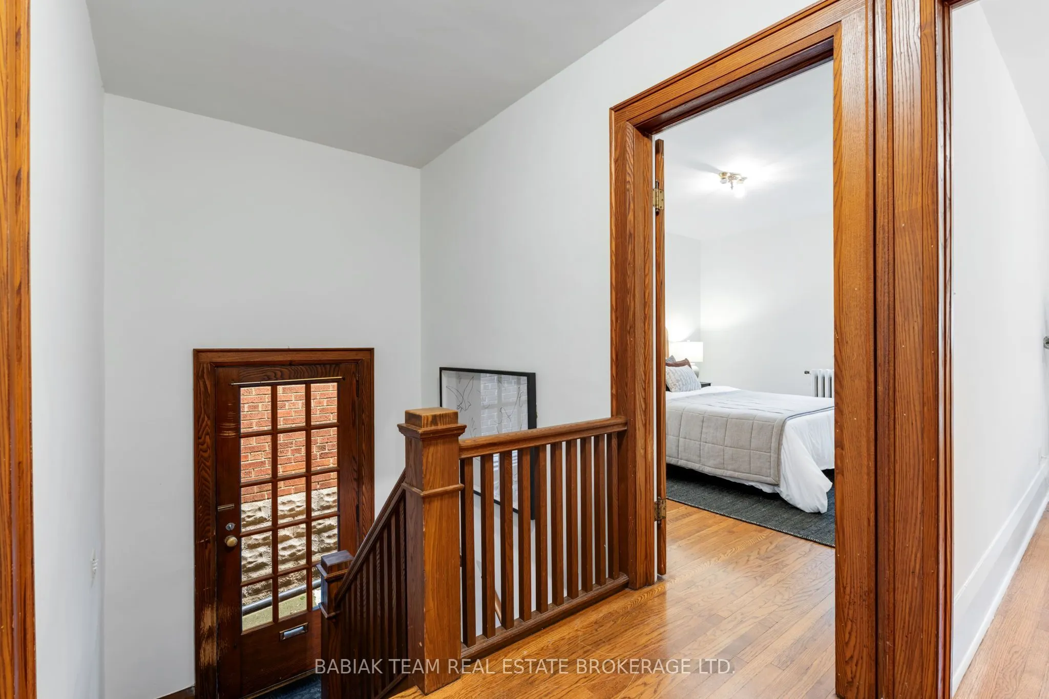 8 Grenadier Ravine Drive