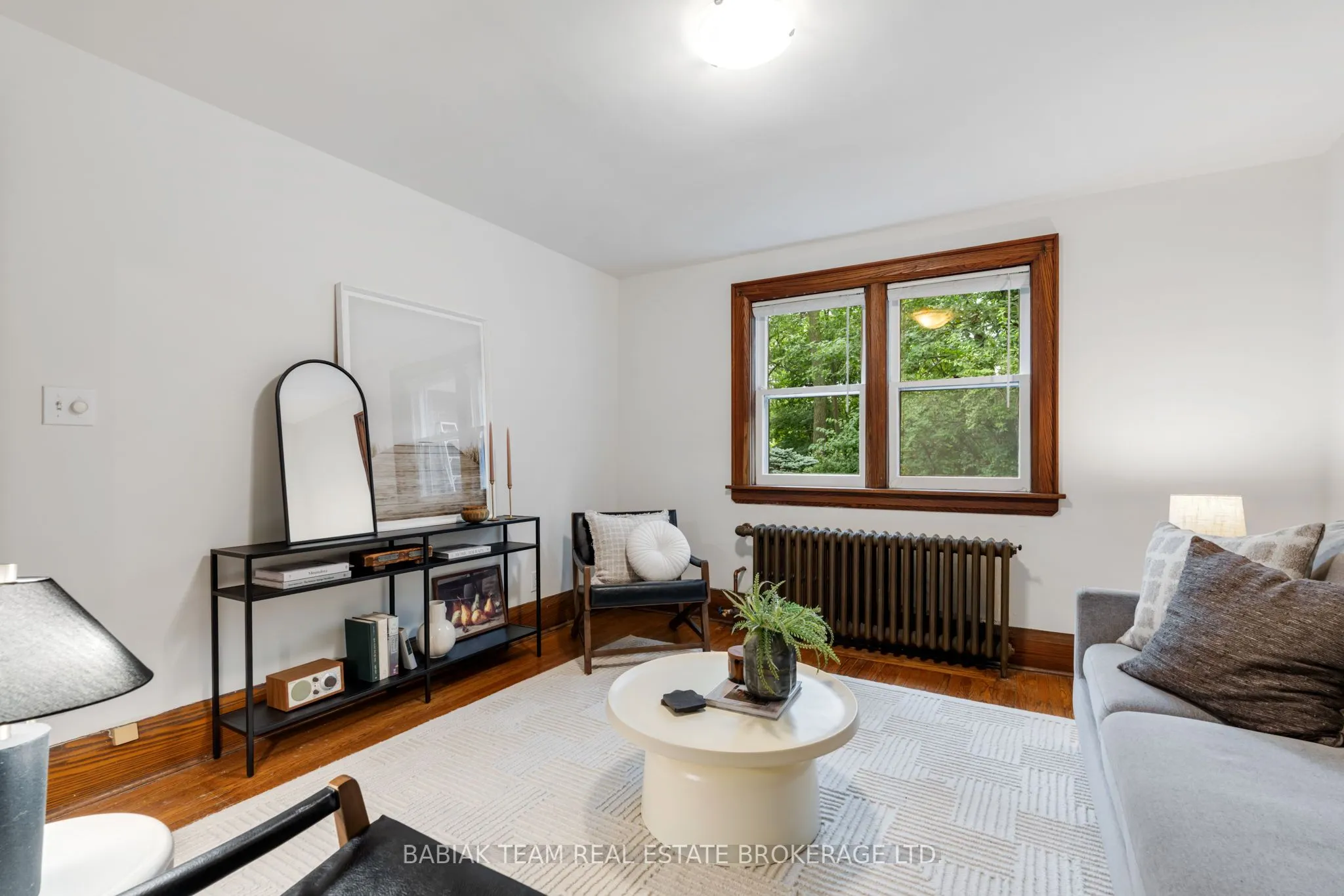 8 Grenadier Ravine Drive