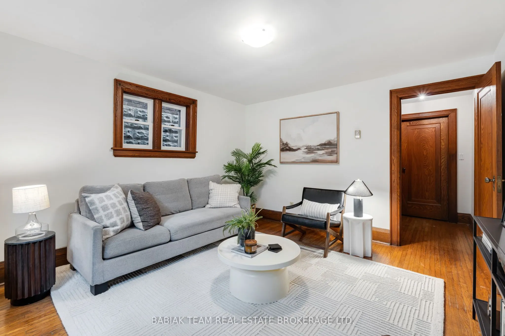 8 Grenadier Ravine Drive
