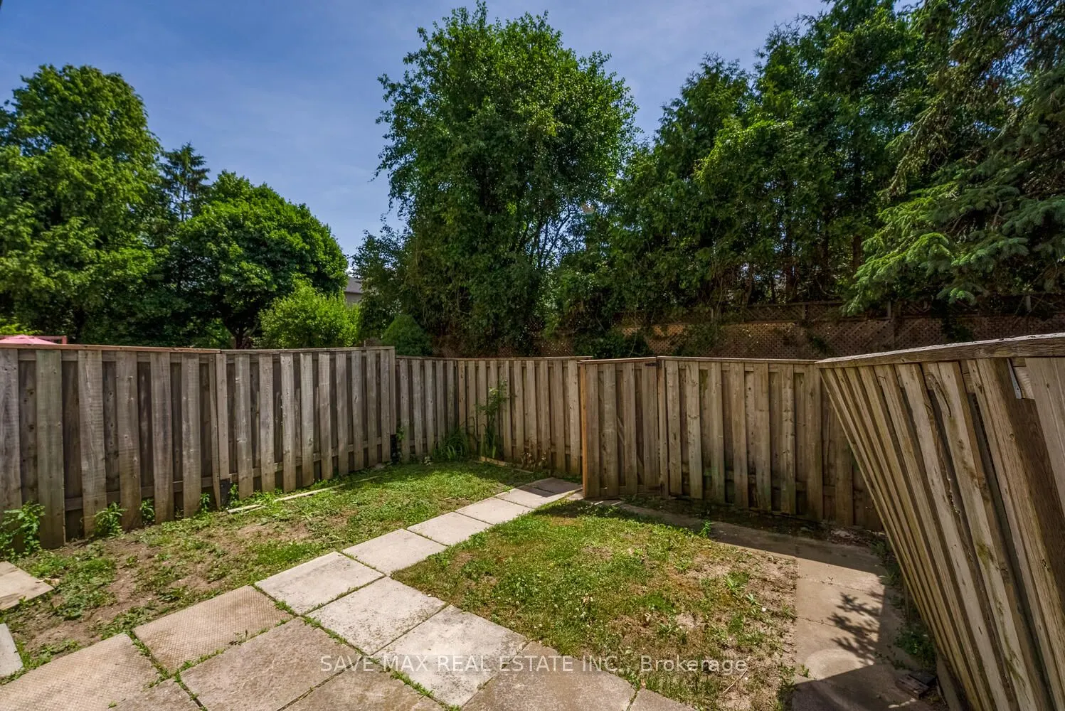 62 Moregate Crescent, #62