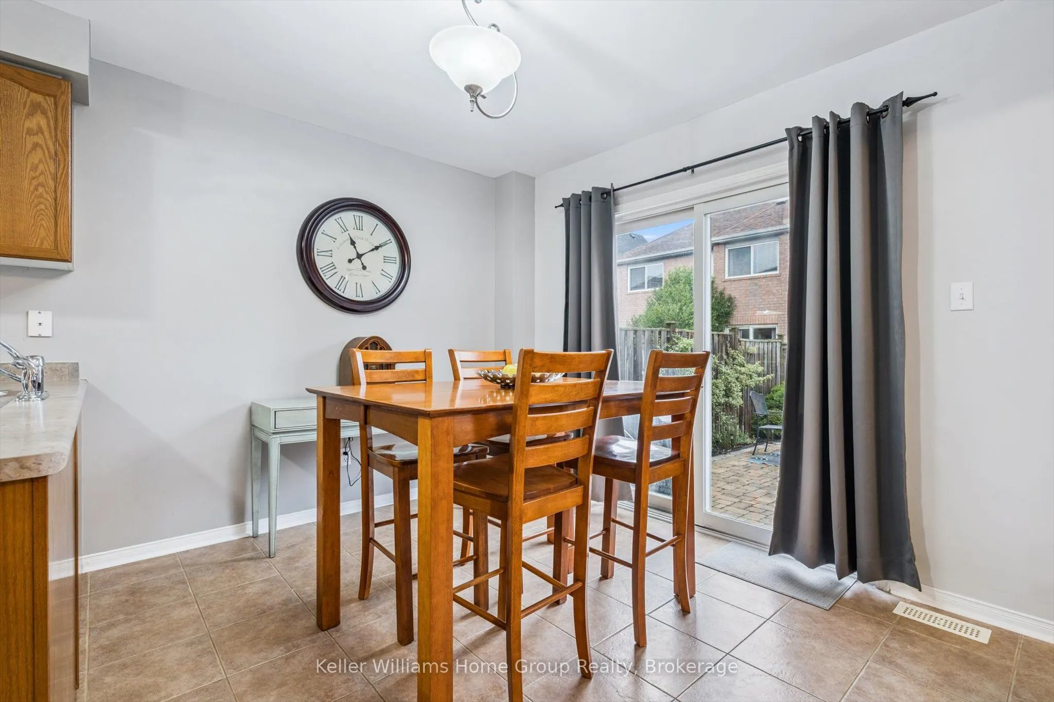 17 Florette Place