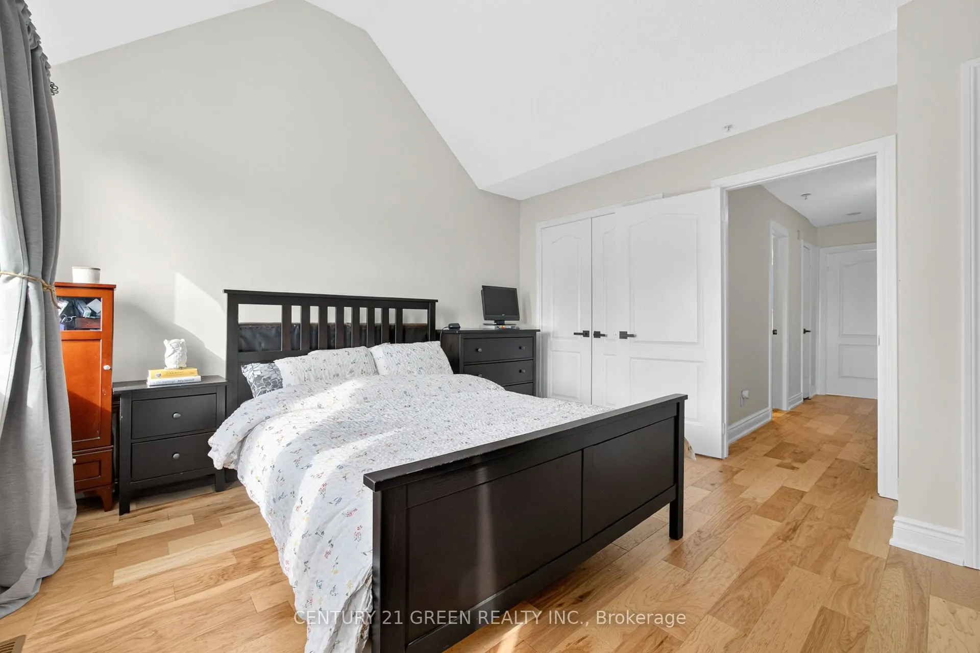 3531 Lake Shore Boulevard W, #316