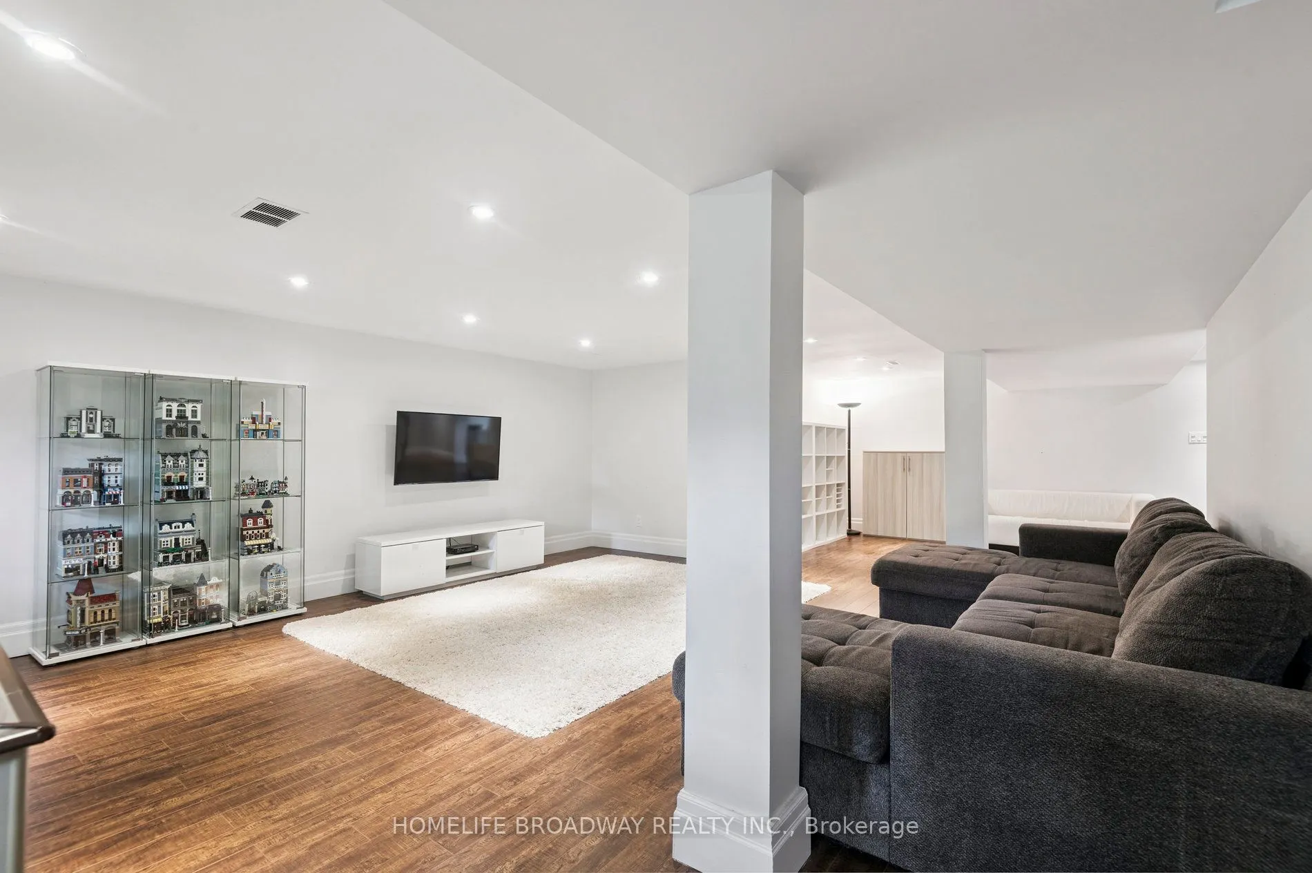 17 Jill Crescent