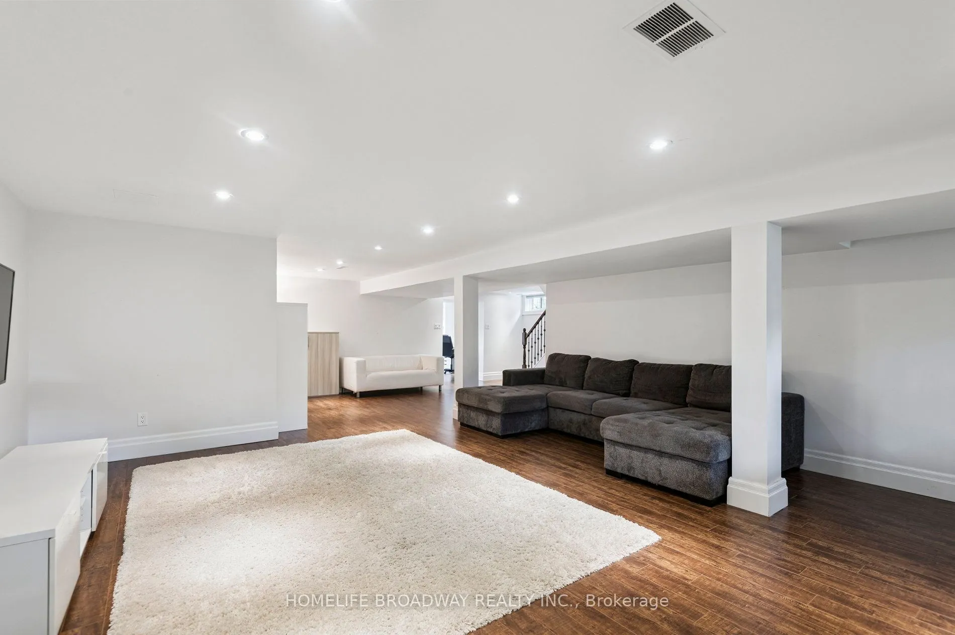 17 Jill Crescent