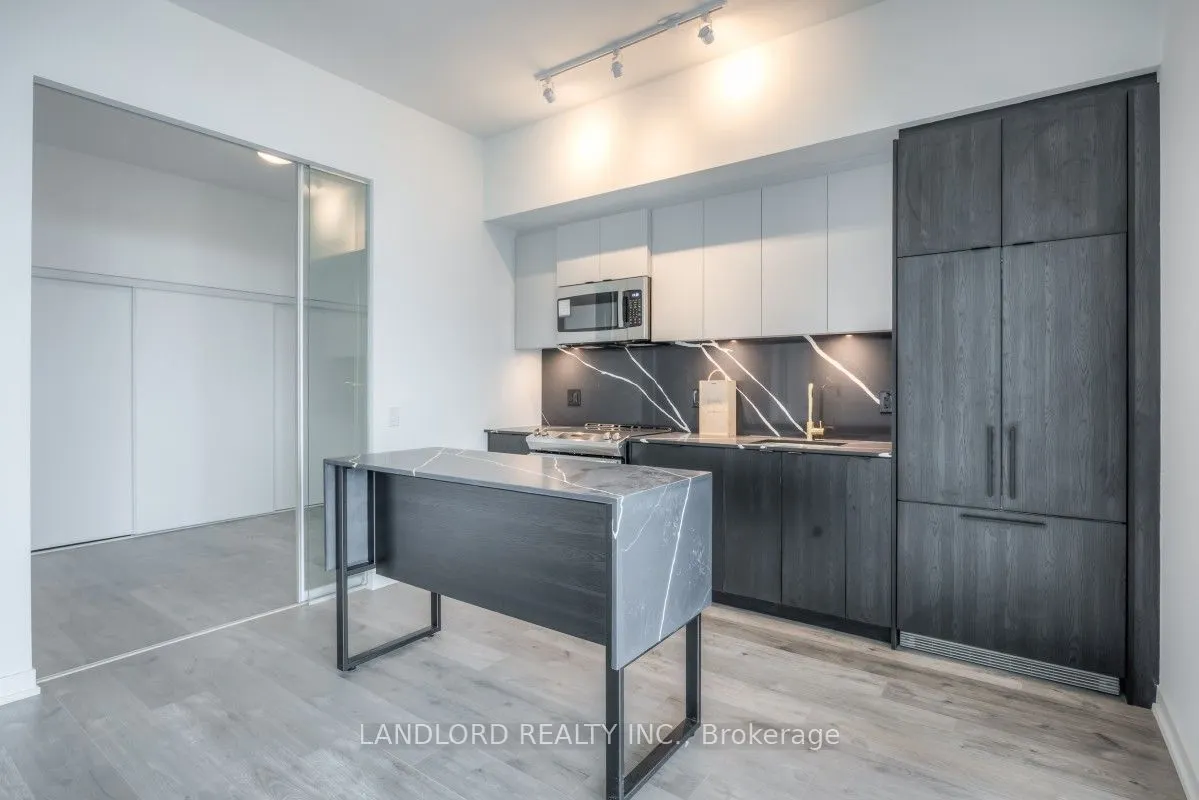 285 Dufferin Street, #1215