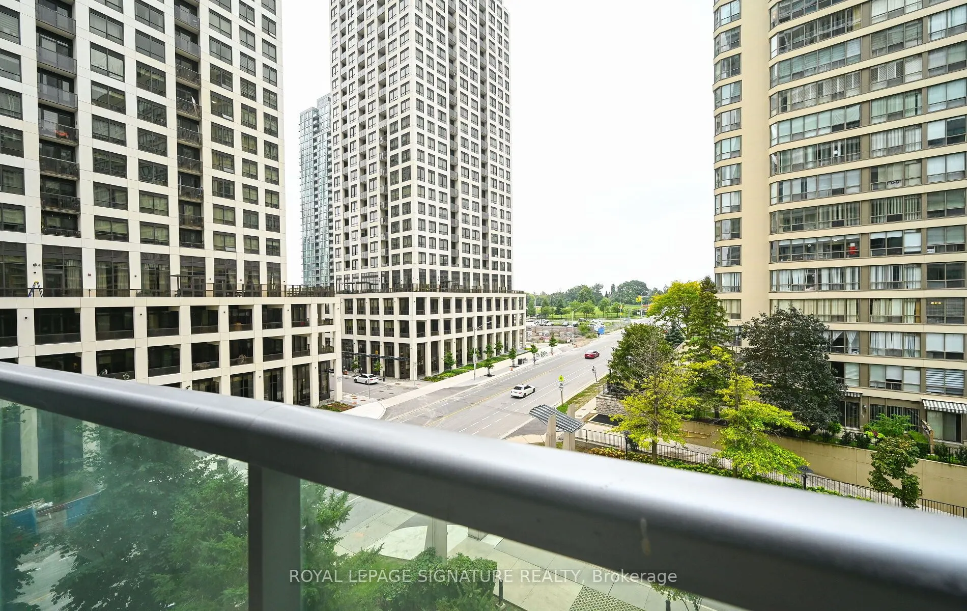 33 Elm Drive, #503