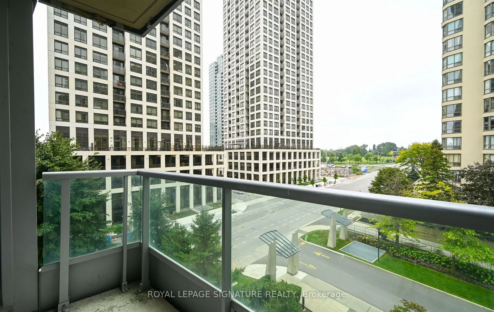 33 Elm Drive, #503