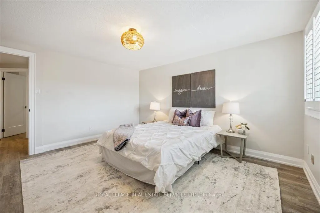 1520 Lancaster Drive, #137