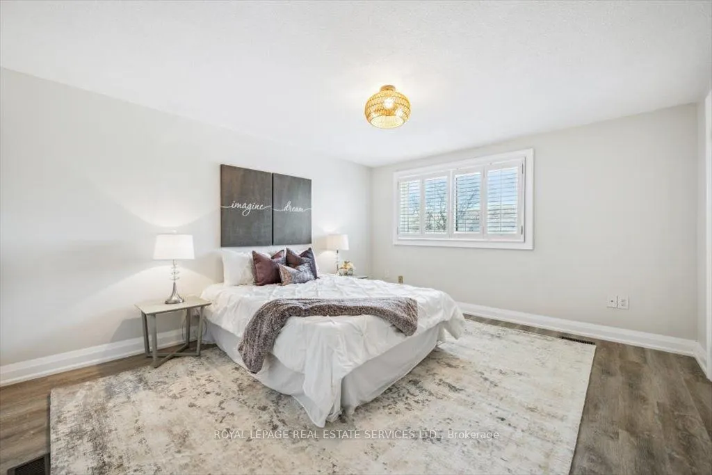 1520 Lancaster Drive, #137