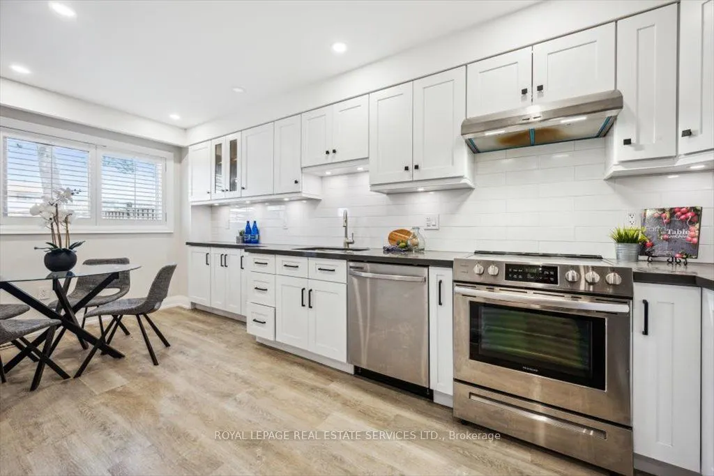 1520 Lancaster Drive, #137