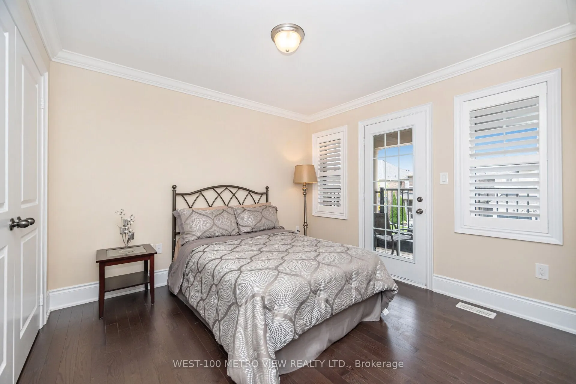 4 Ivor Crescent