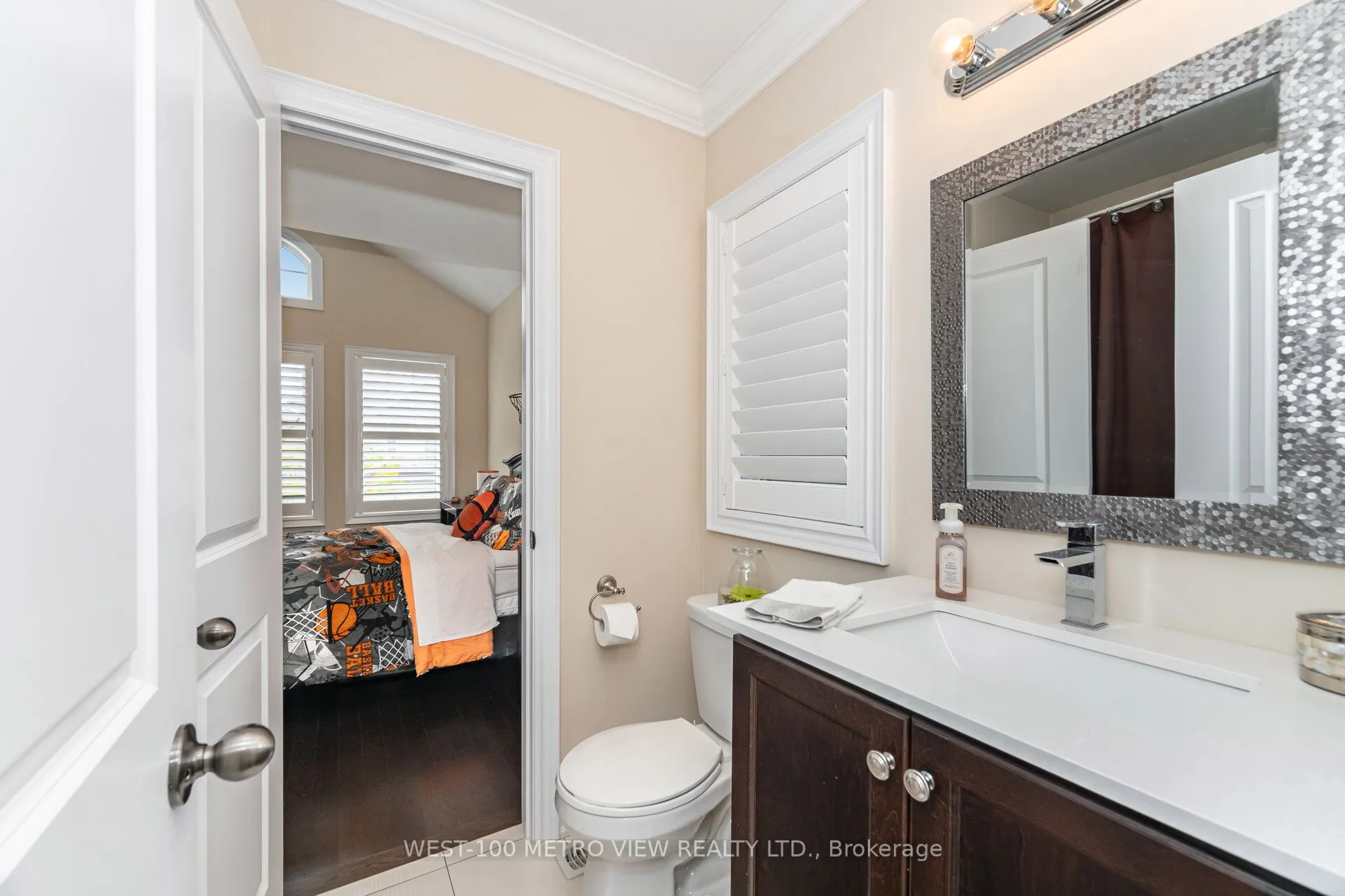 4 Ivor Crescent