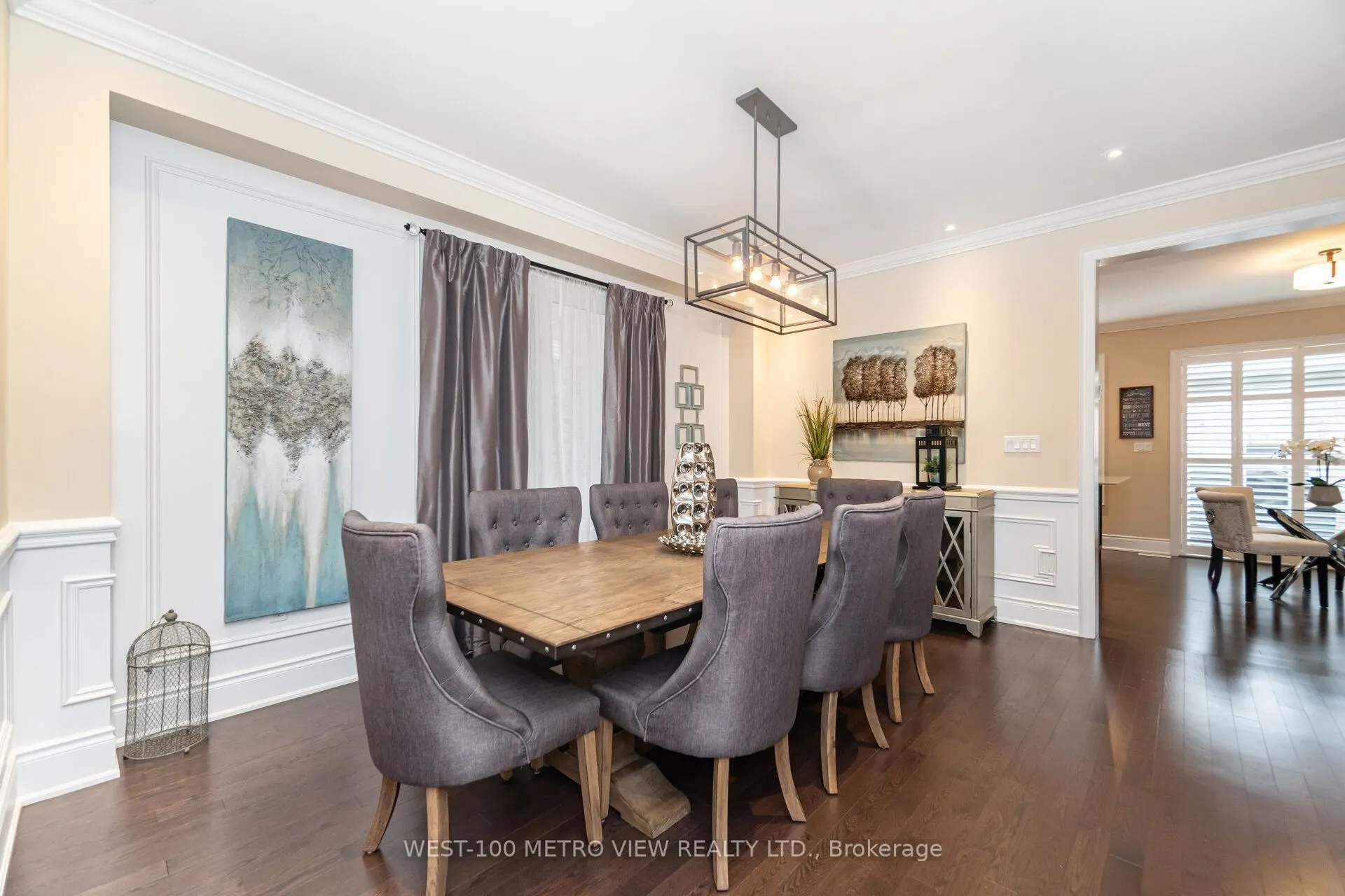 4 Ivor Crescent