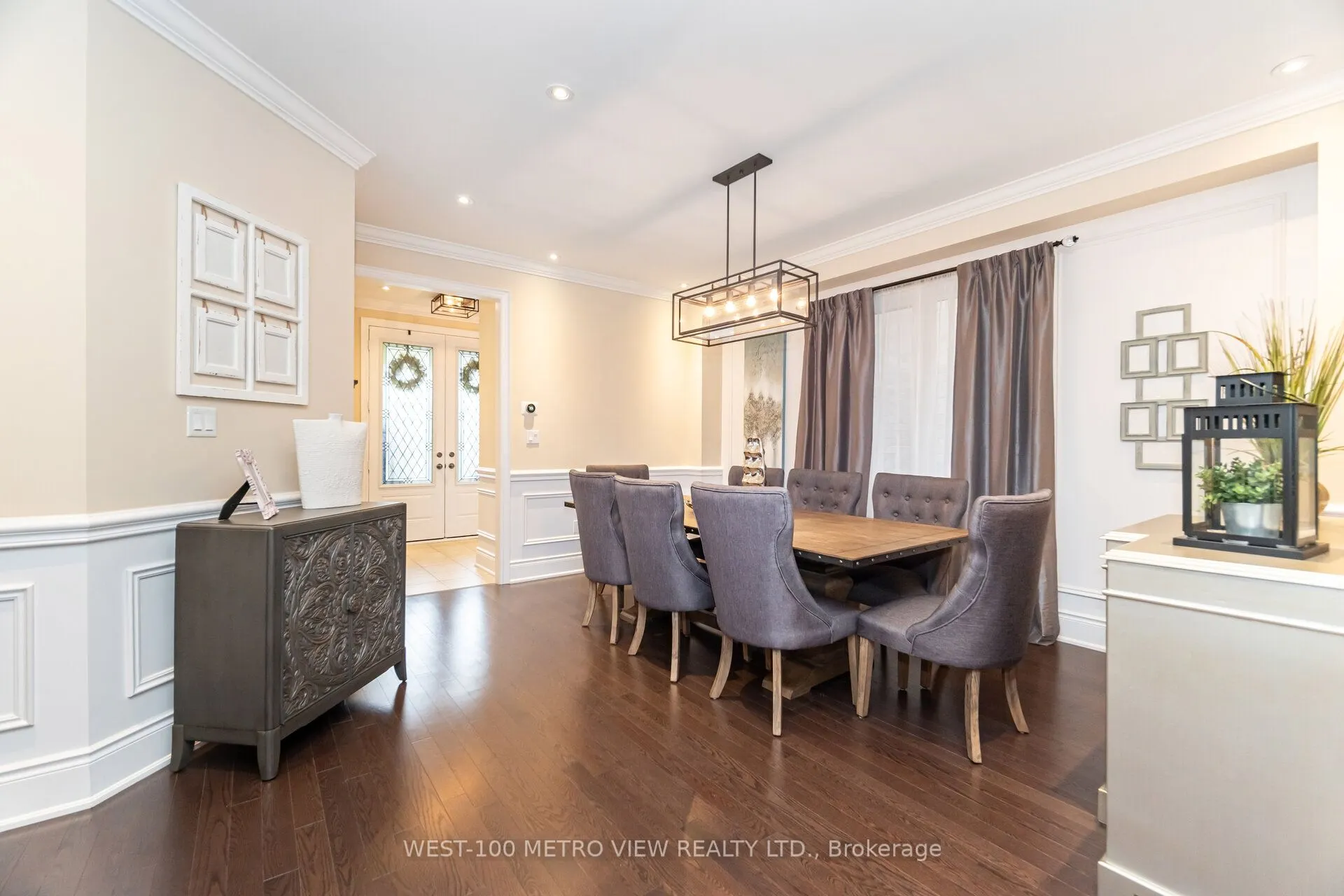 4 Ivor Crescent