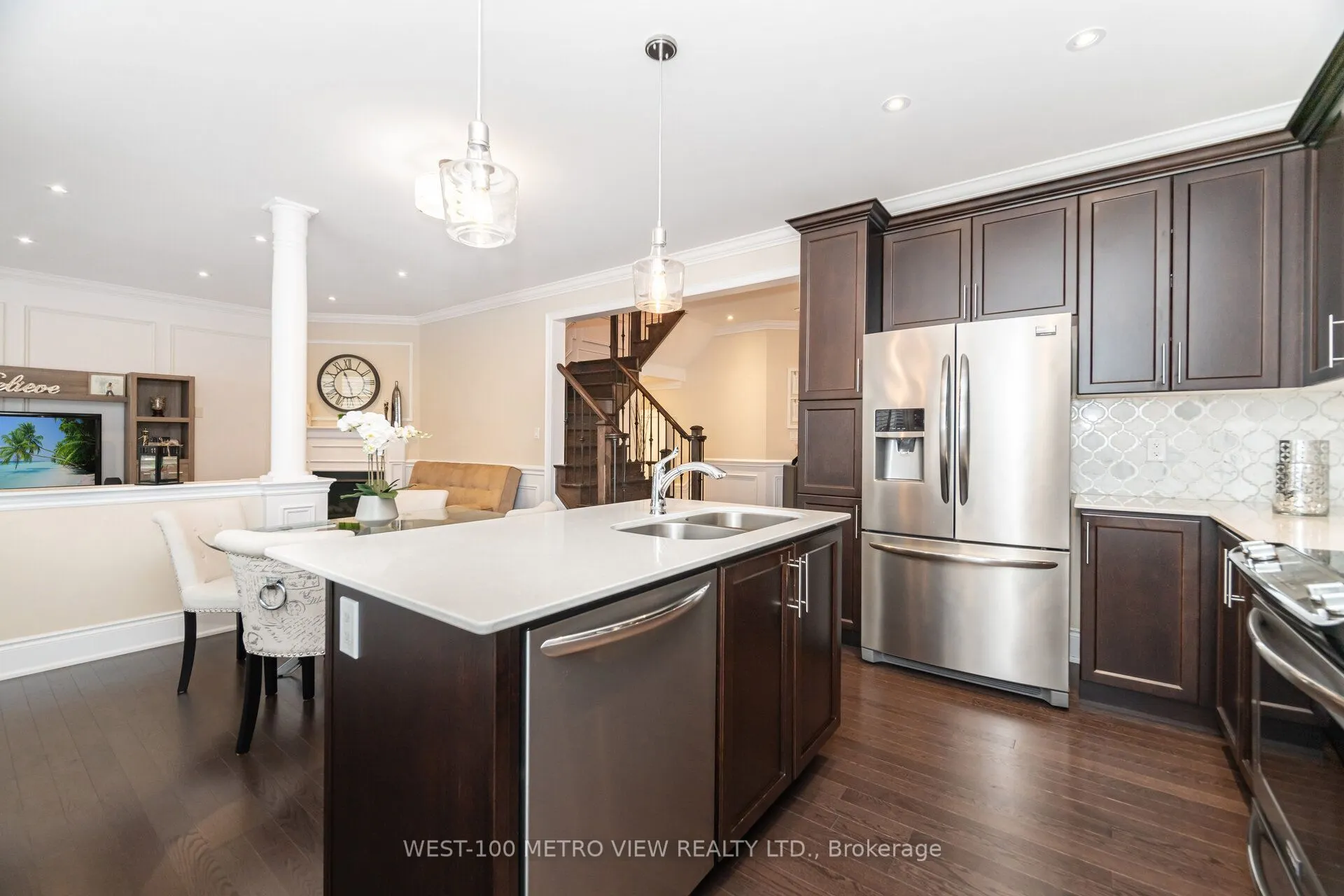 4 Ivor Crescent