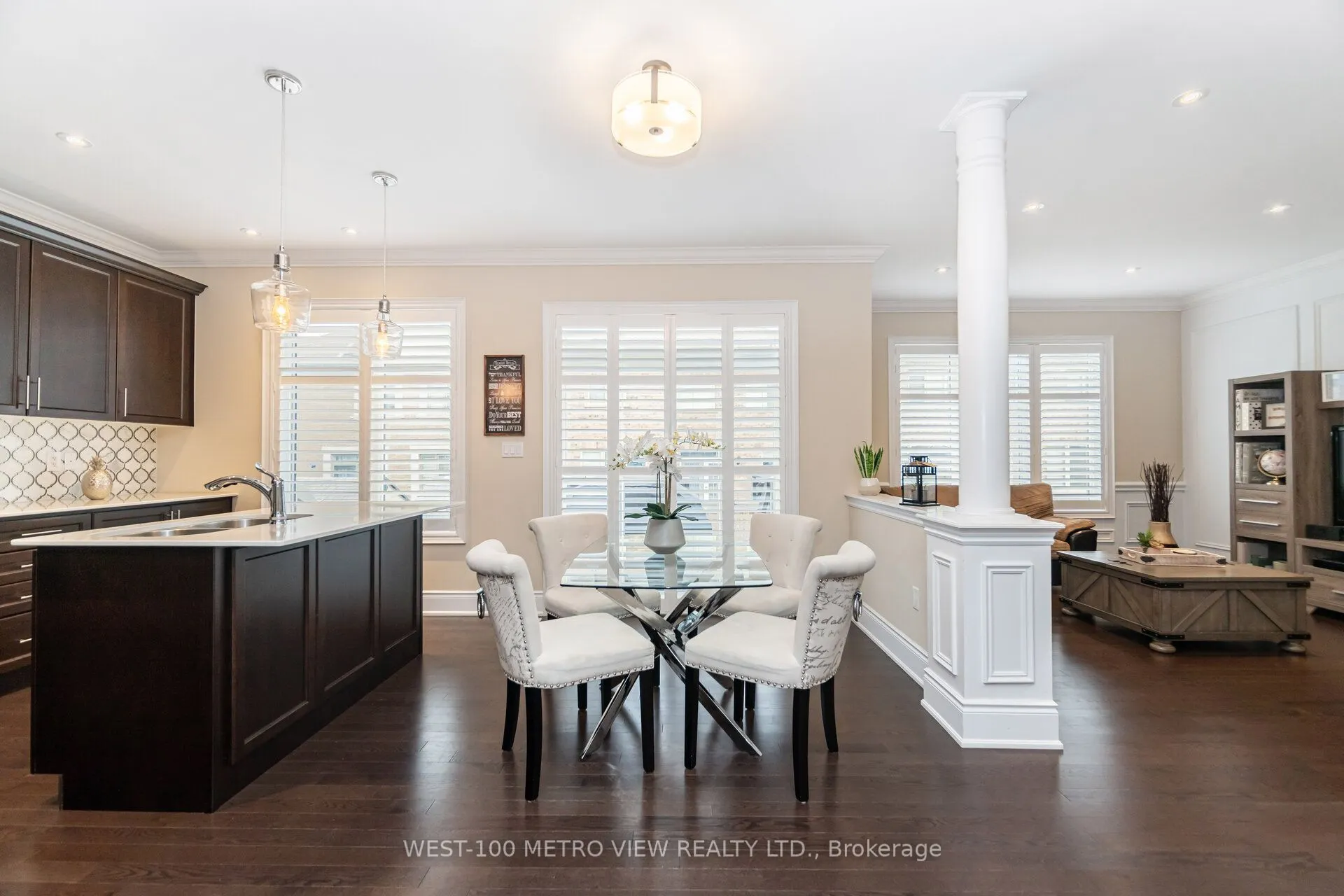 4 Ivor Crescent