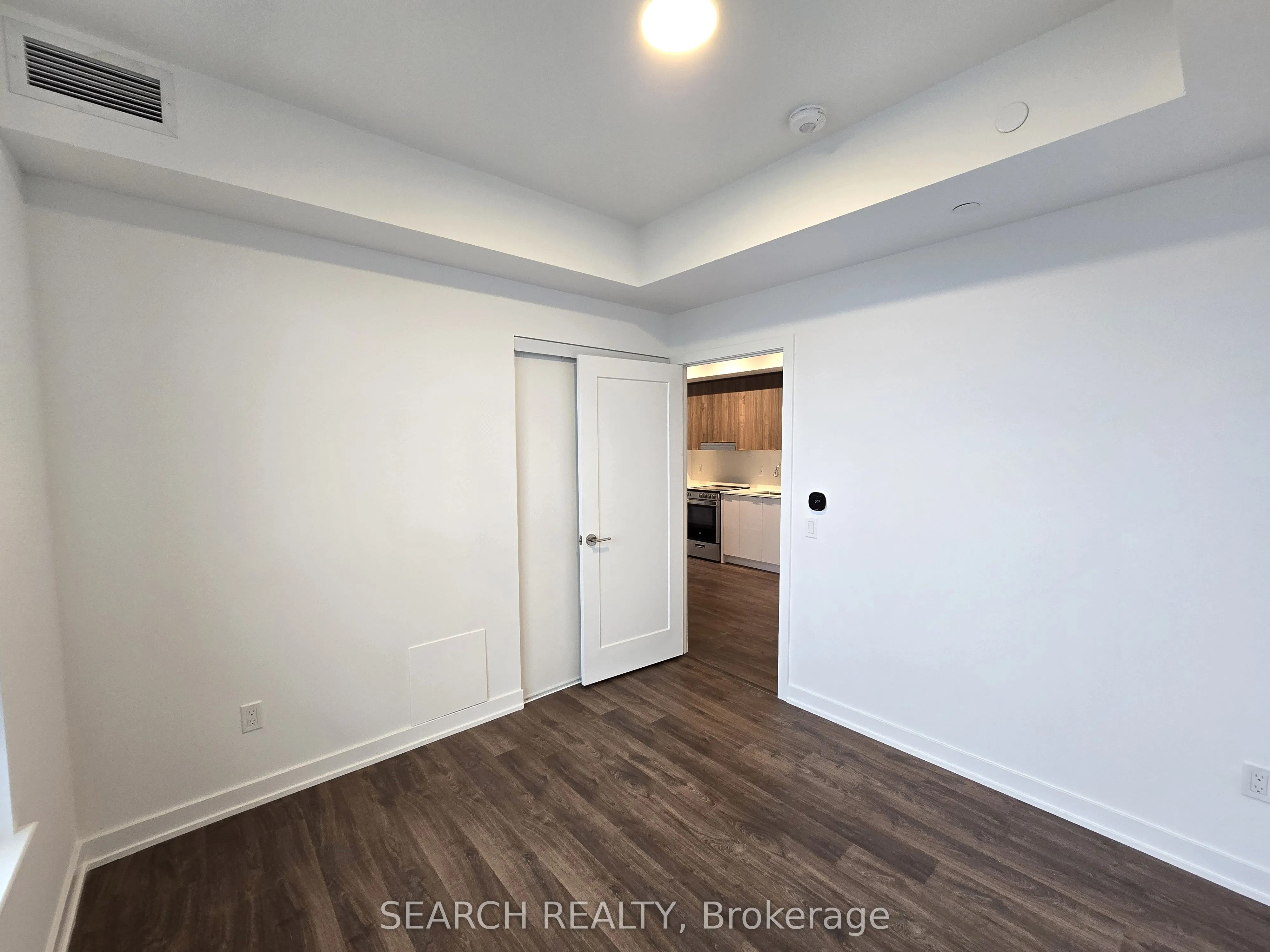 5105 Hurontario Street, #2102